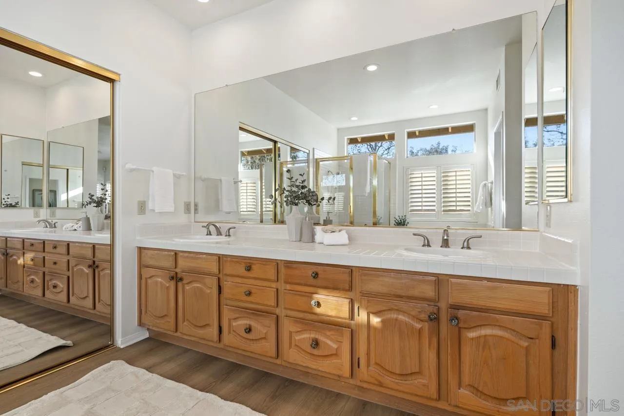 https://cdn.realtyfeed.com/cdn/127/2600996/792032a66a24b4f81407794d18d58a1f.webp