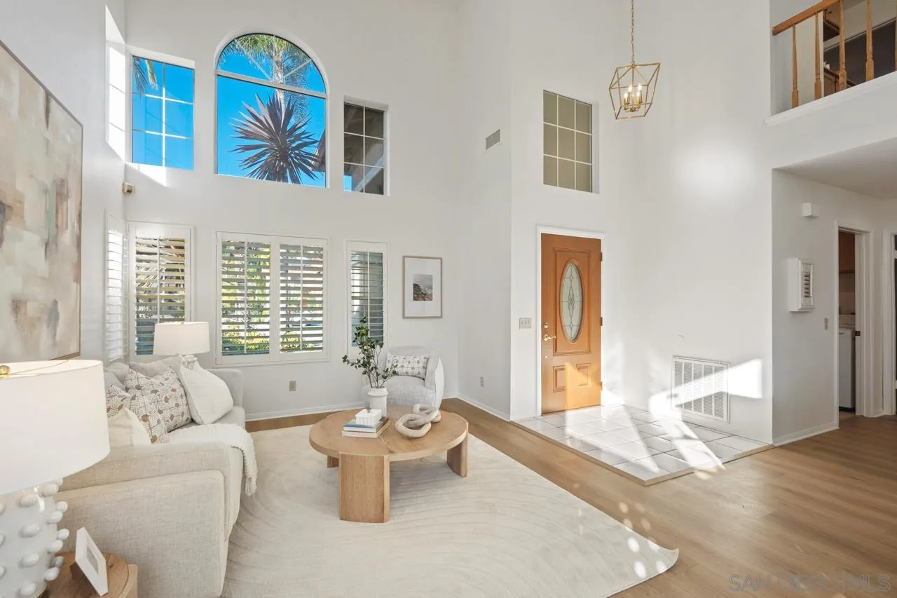 https://cdn.realtyfeed.com/cdn/127/2600996/821e81e54dc8c6eea396a70b15c990b8.webp
