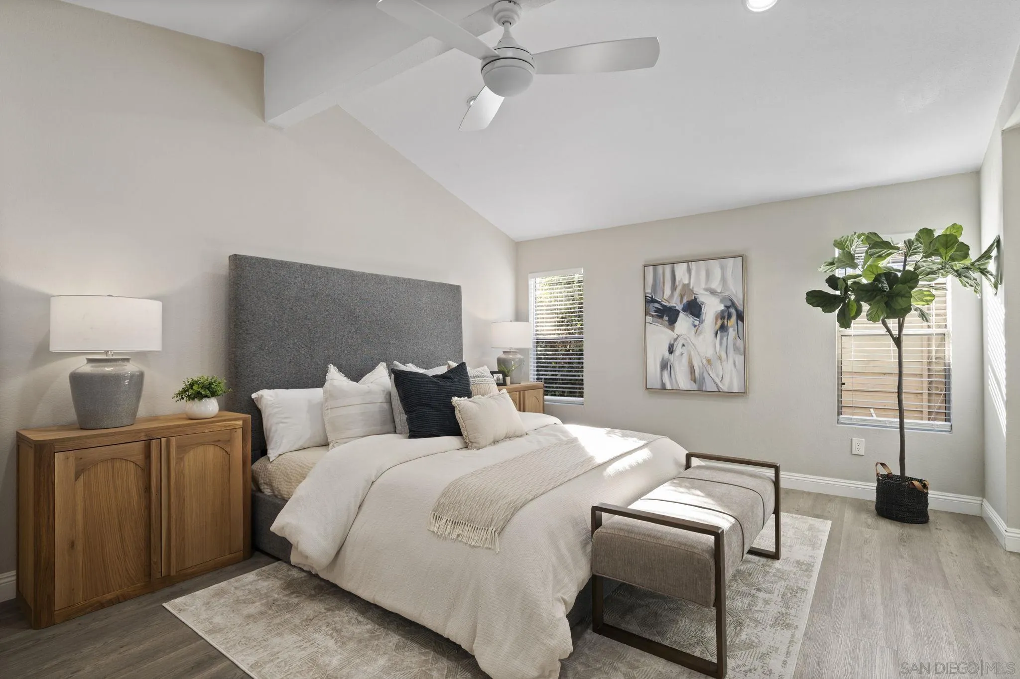 5140 Don Rodolfo Dr, Carlsbad, CA, 92010
