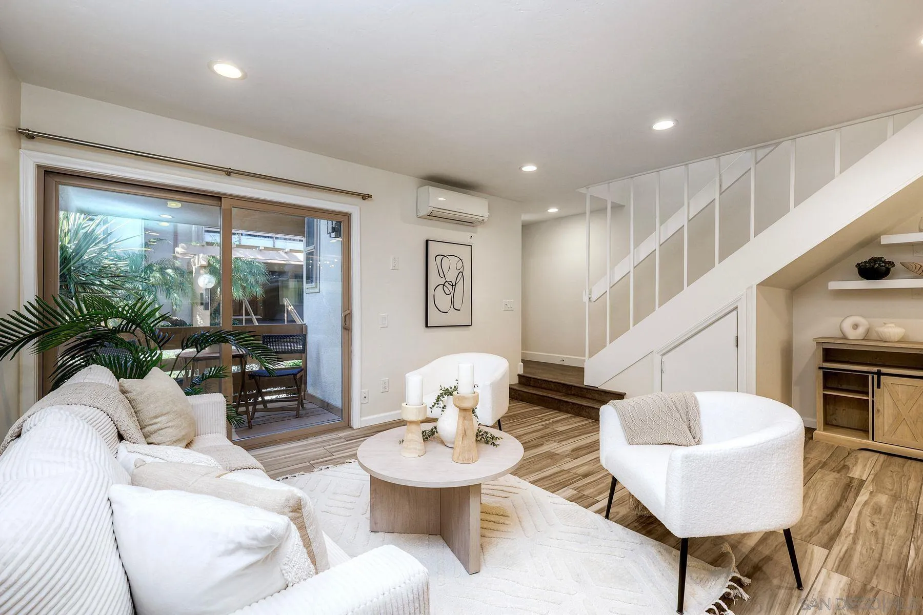 https://cdn.realtyfeed.com/cdn/127/2601003/8c1a2b4662b405283b952371c221b519.webp
