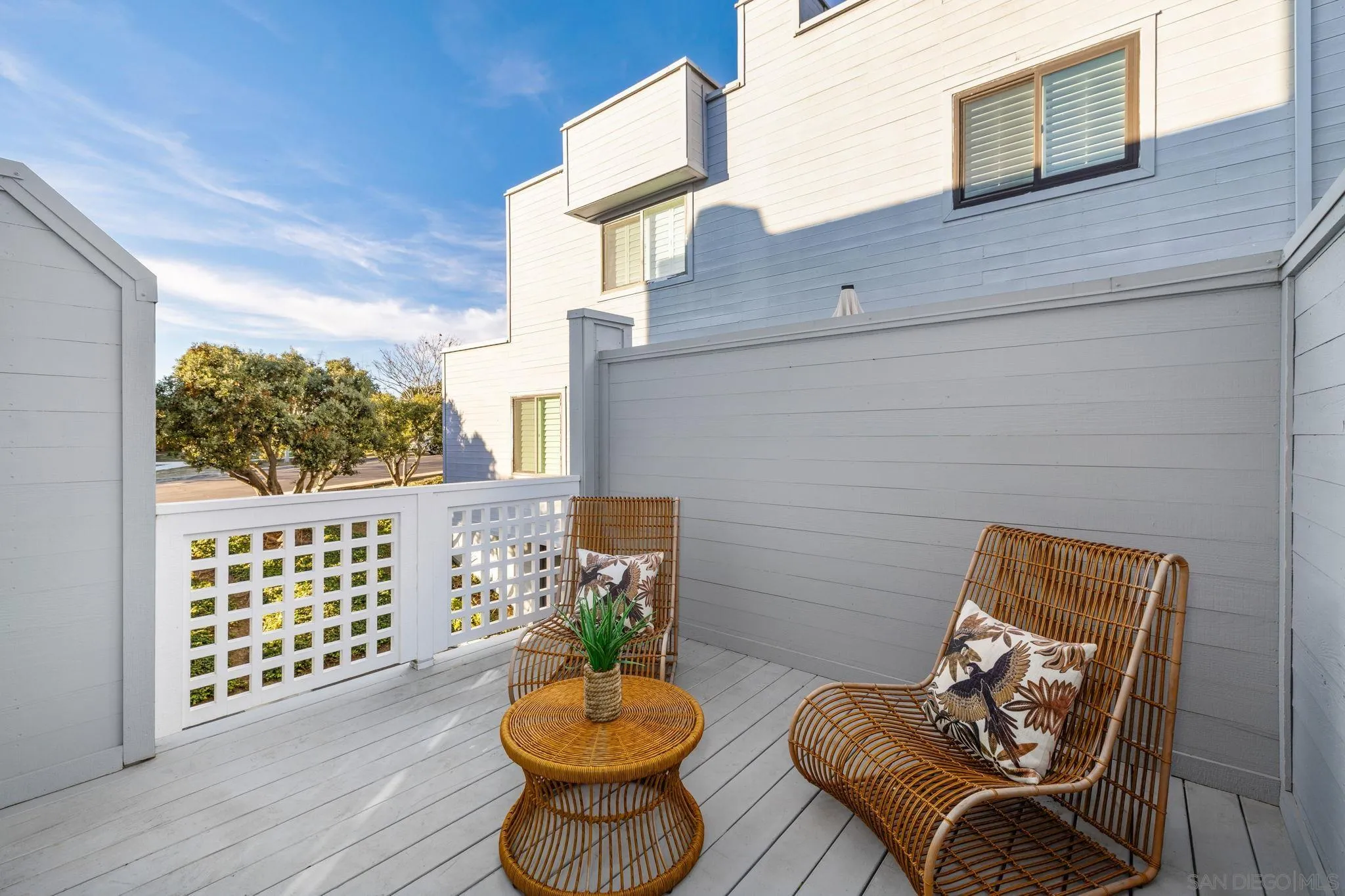 https://cdn.realtyfeed.com/cdn/127/2601008/e385680f319091019805ba8aa7bb17b2.webp