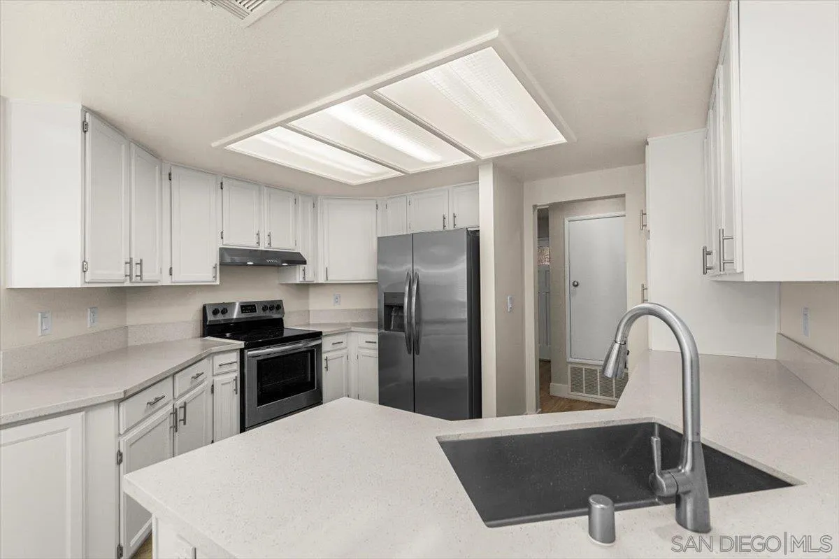 Photo #25: 2601019 Listing: Photo #25