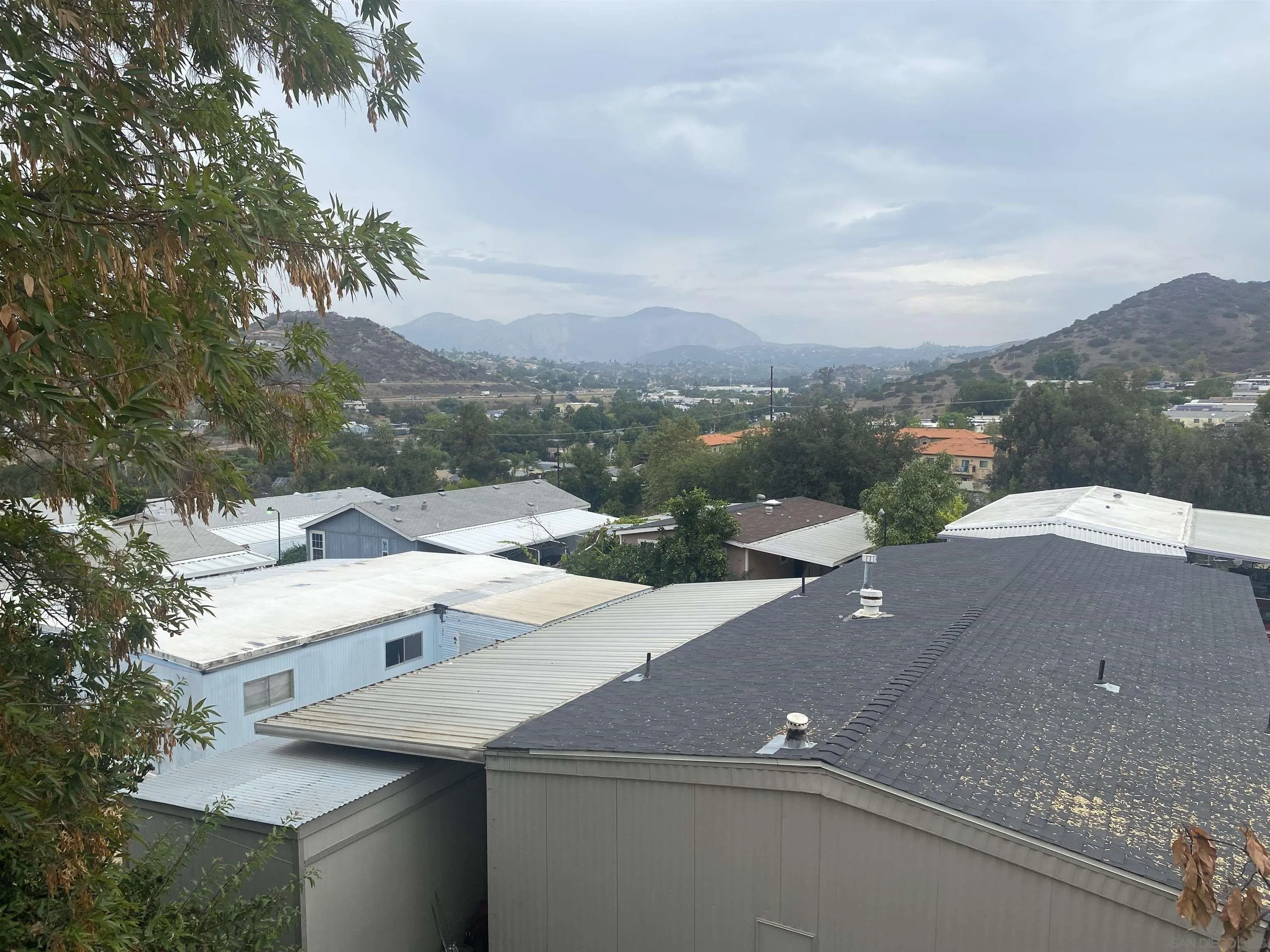https://cdn.realtyfeed.com/cdn/127/2601023/4eaabd06a66df3027ec56c06027274f9.webp