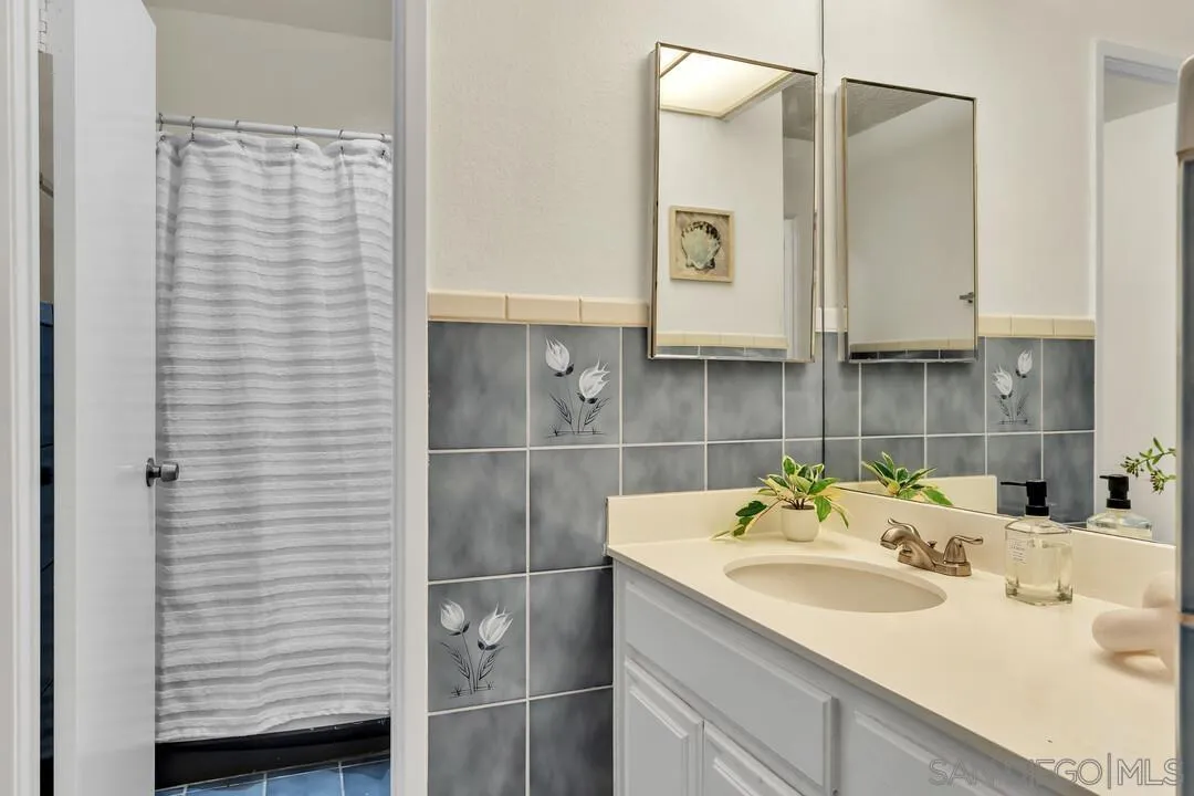 Photo #6: 2601028 Listing: Photo #6