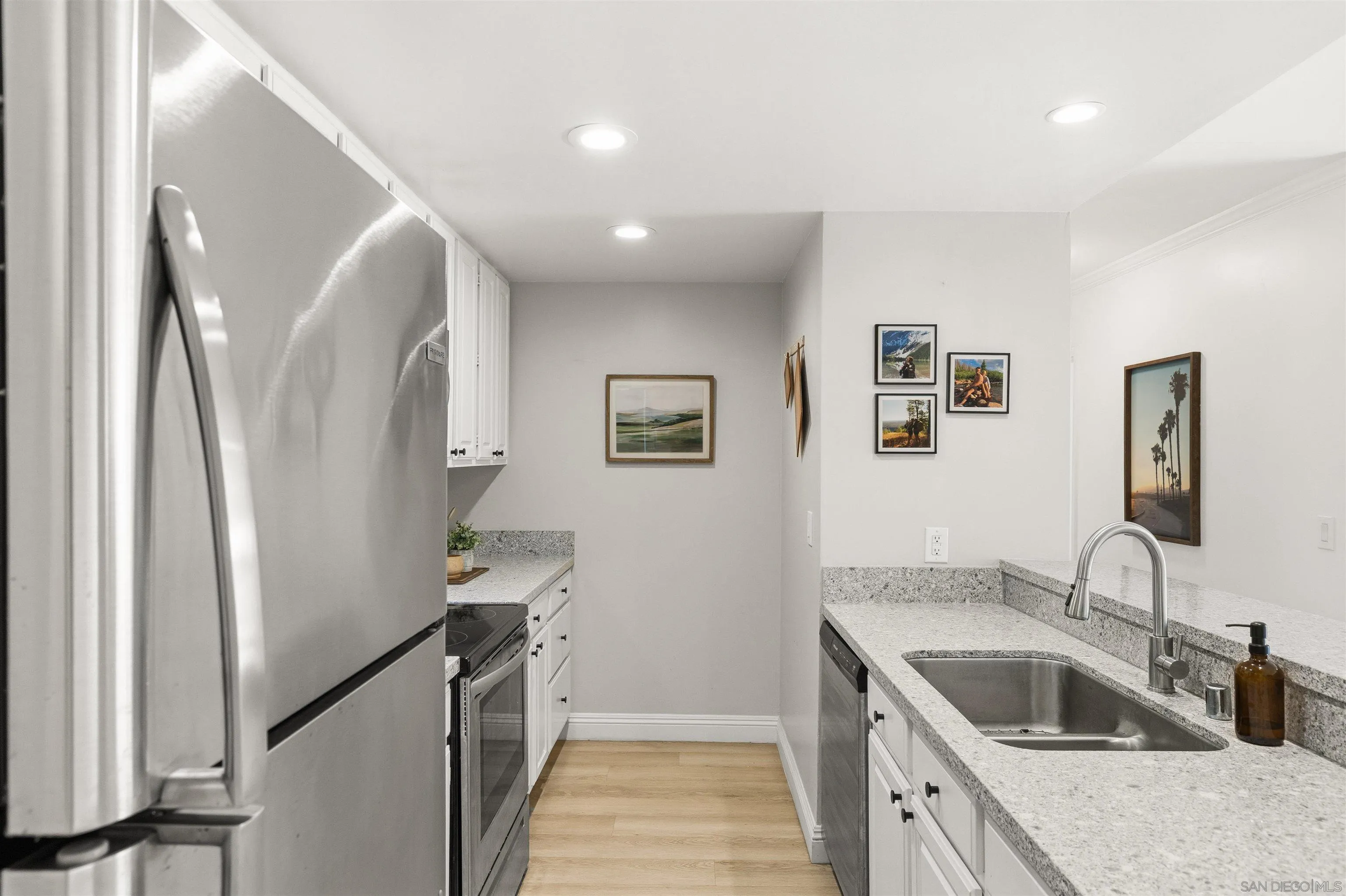 Photo #7: 2601037 Listing: Photo #7