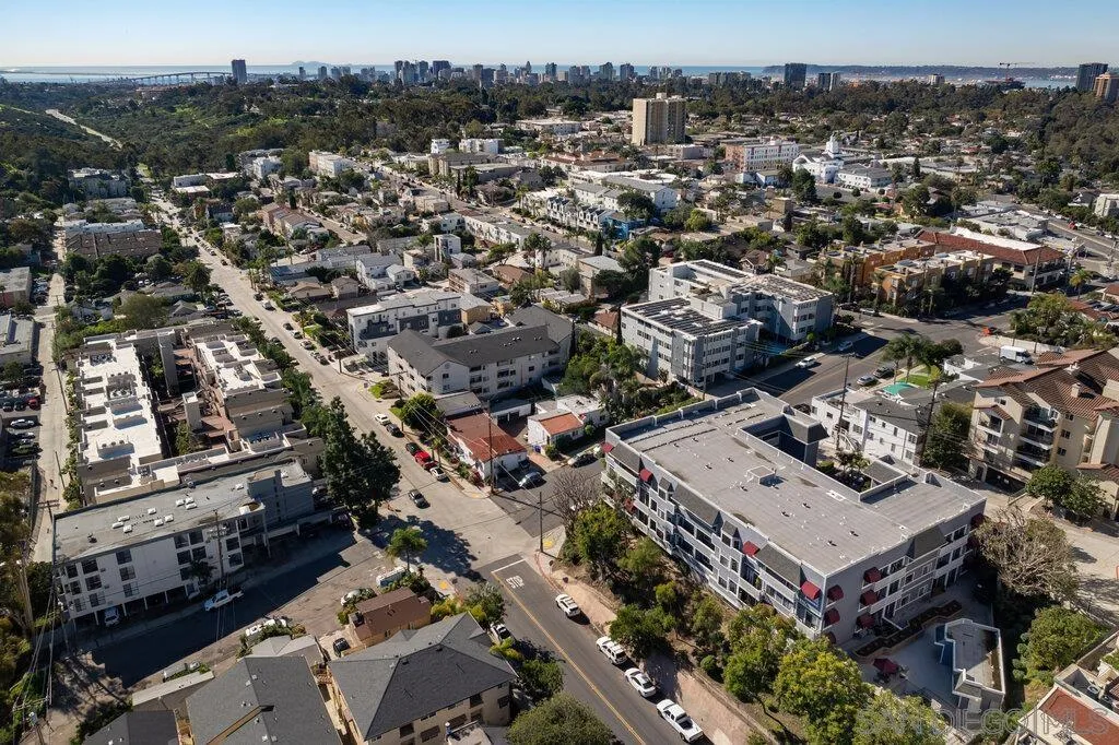 Photo #42: 2601040 Listing: Photo #42