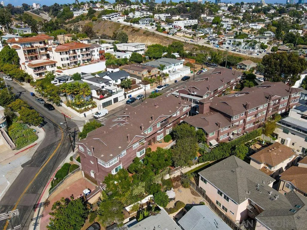 Photo #31: 2601043 Listing: Photo #31