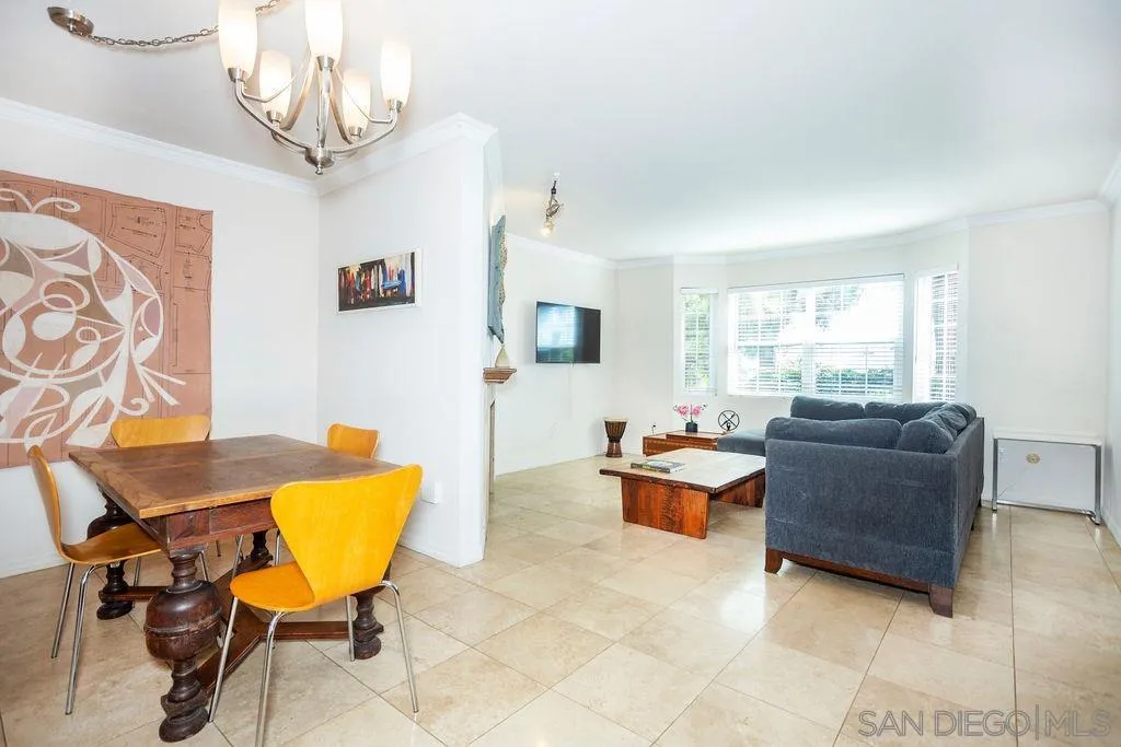 Photo #5: 2601043 Listing: Photo #5