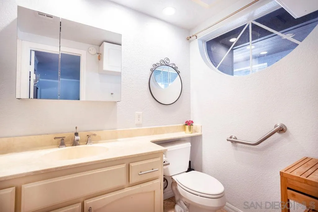 Photo #20: 2601043 Listing: Photo #20