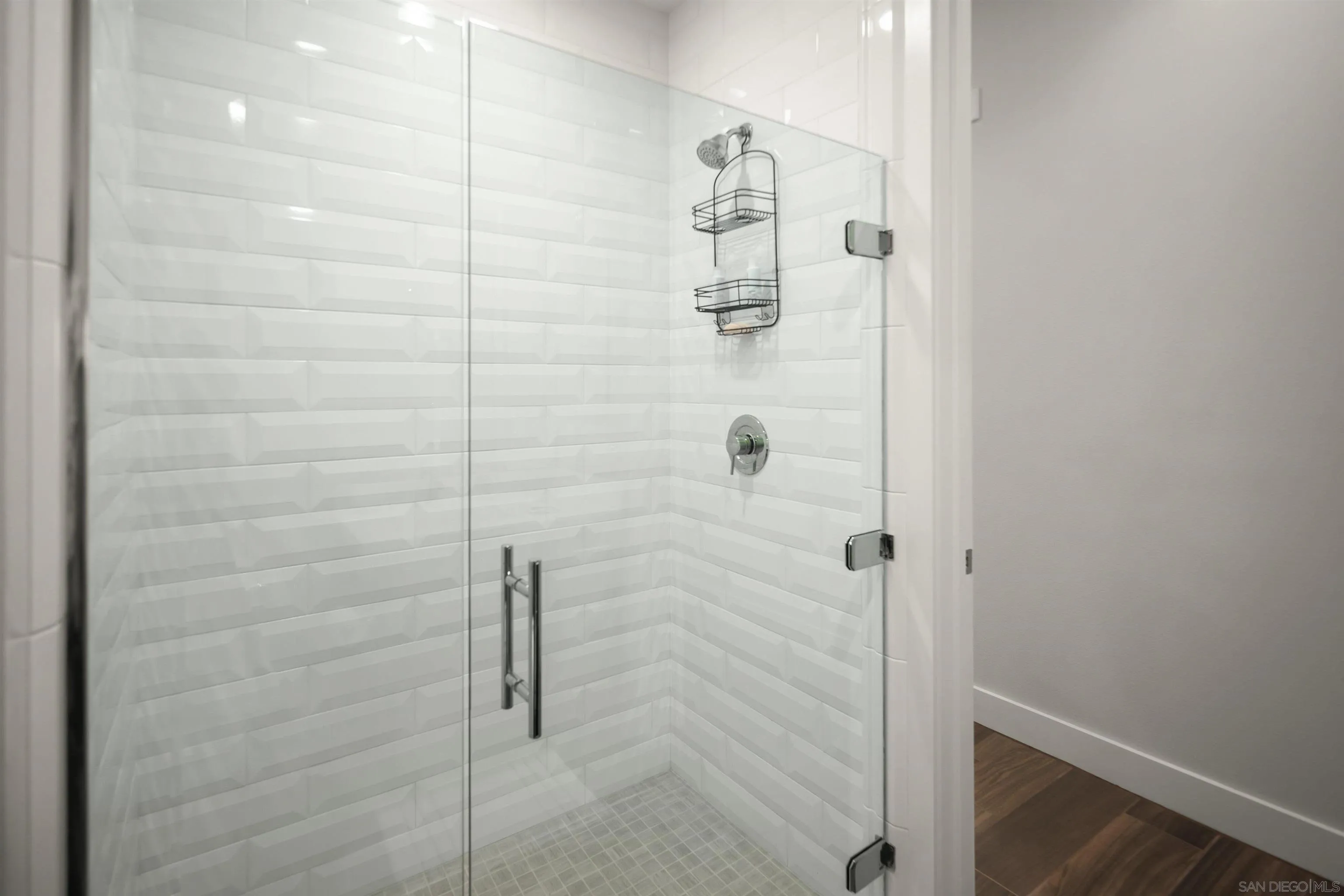 Photo #21: 2601044 Listing: Photo #21