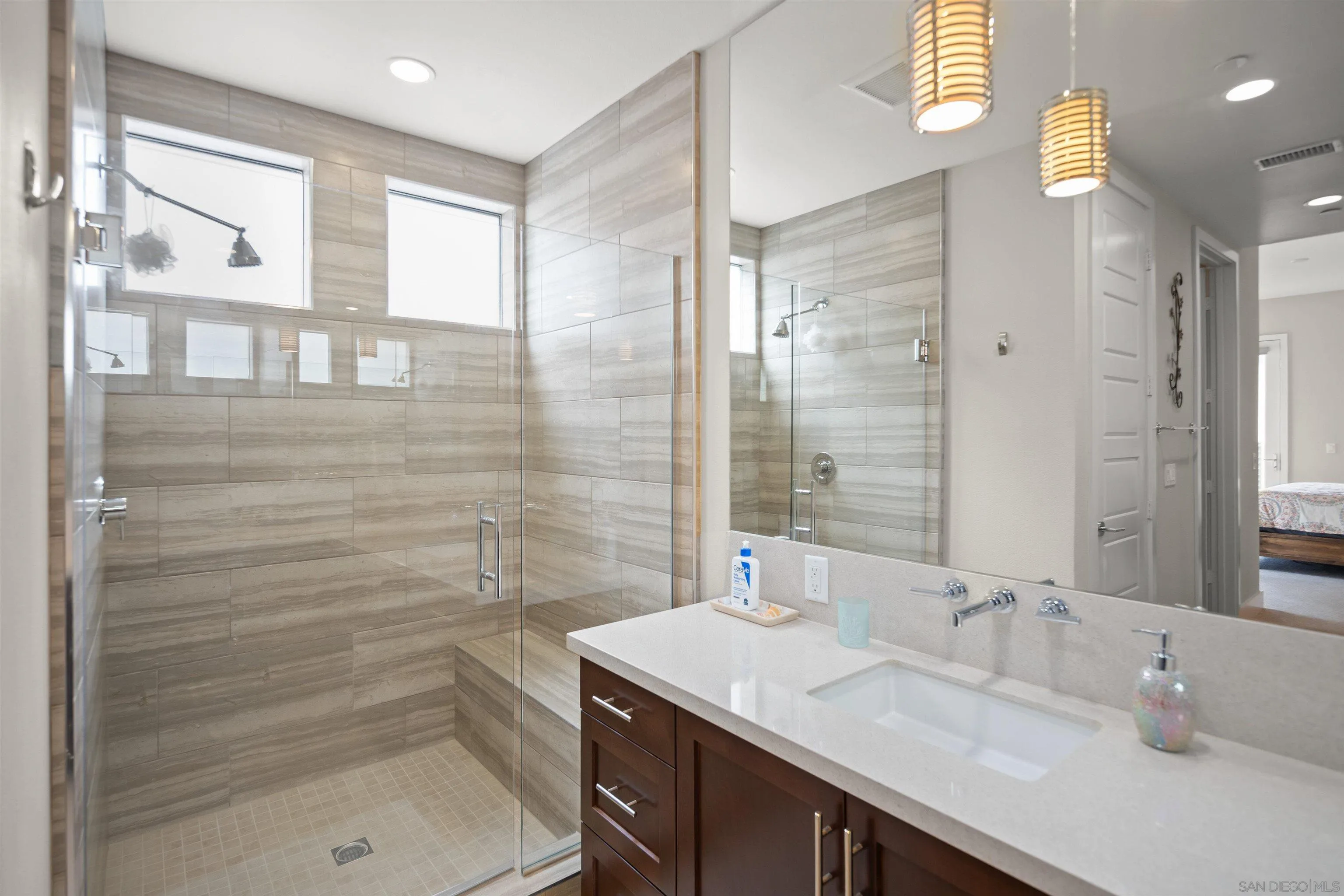 Photo #18: 2601044 Listing: Photo #18