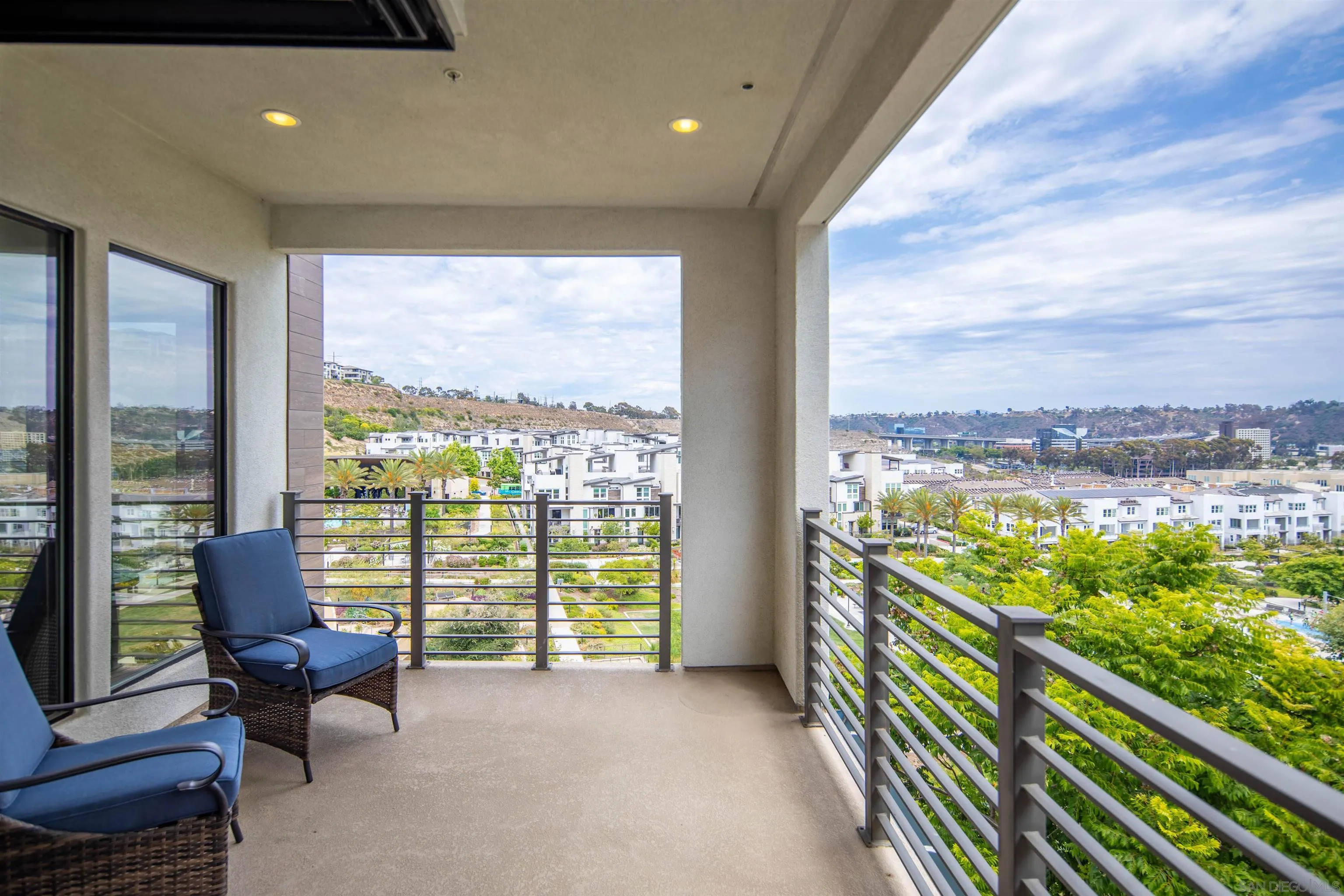 Photo #10: 2601044 Listing: Photo #10