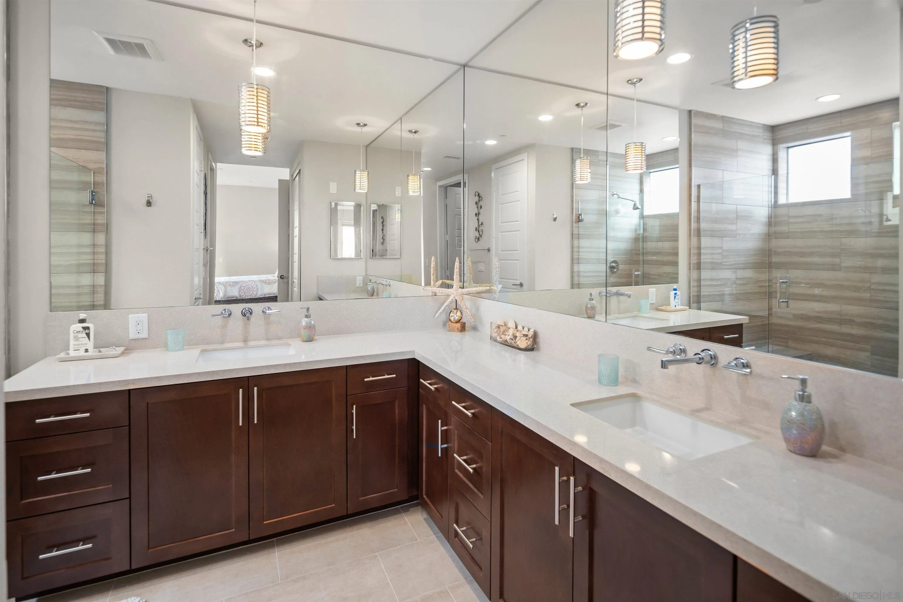 Photo #17: 2601044 Listing: Photo #17