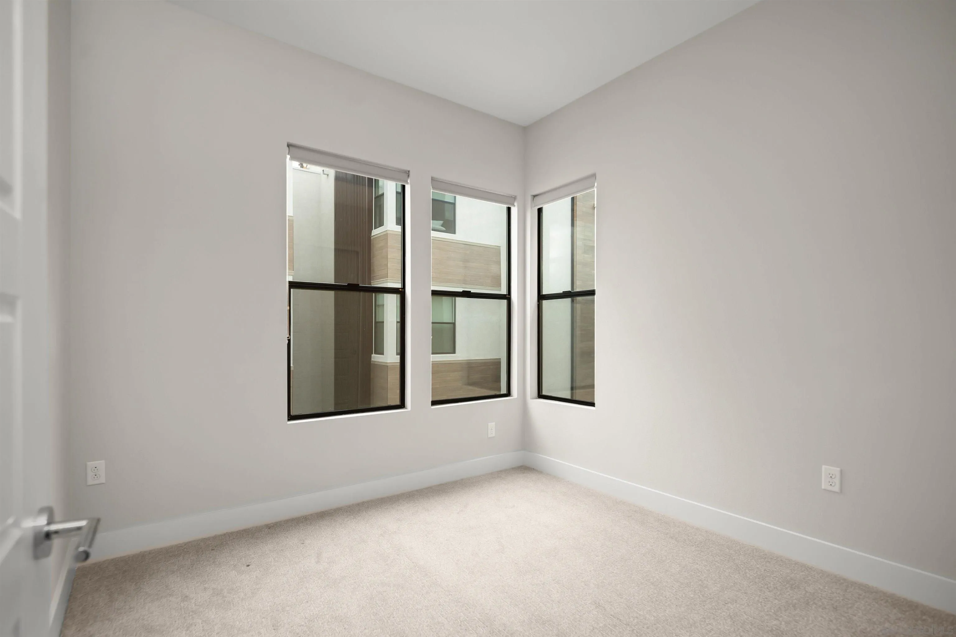 Photo #22: 2601044 Listing: Photo #22