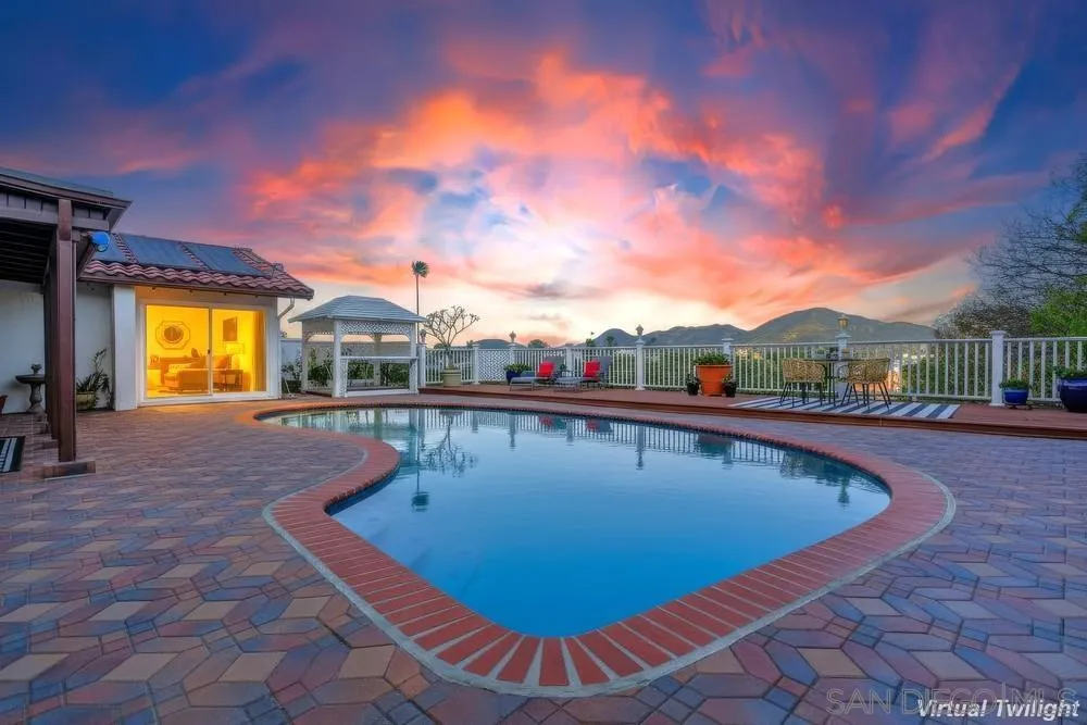 https://cdn.realtyfeed.com/cdn/127/2601045/150826b3a6904e24a7a45179e6b017a5.webp