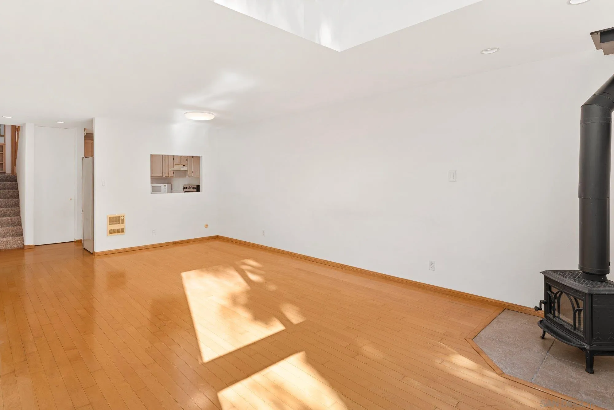 Photo #11: 2601046 Listing: Photo #11