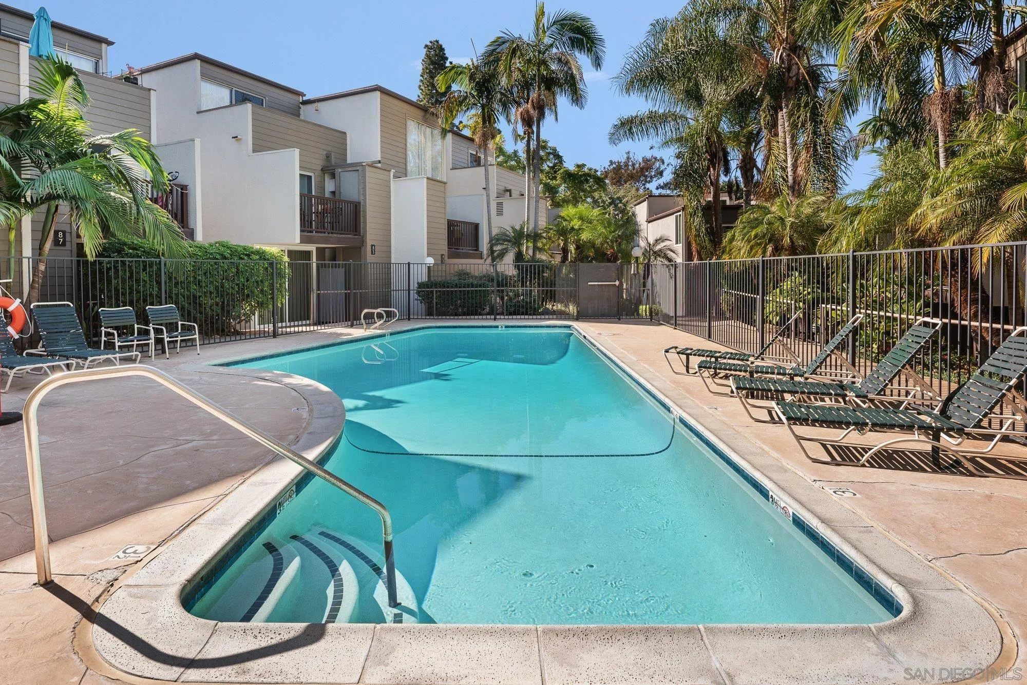 Photo #33: 2601046 Listing: Photo #33