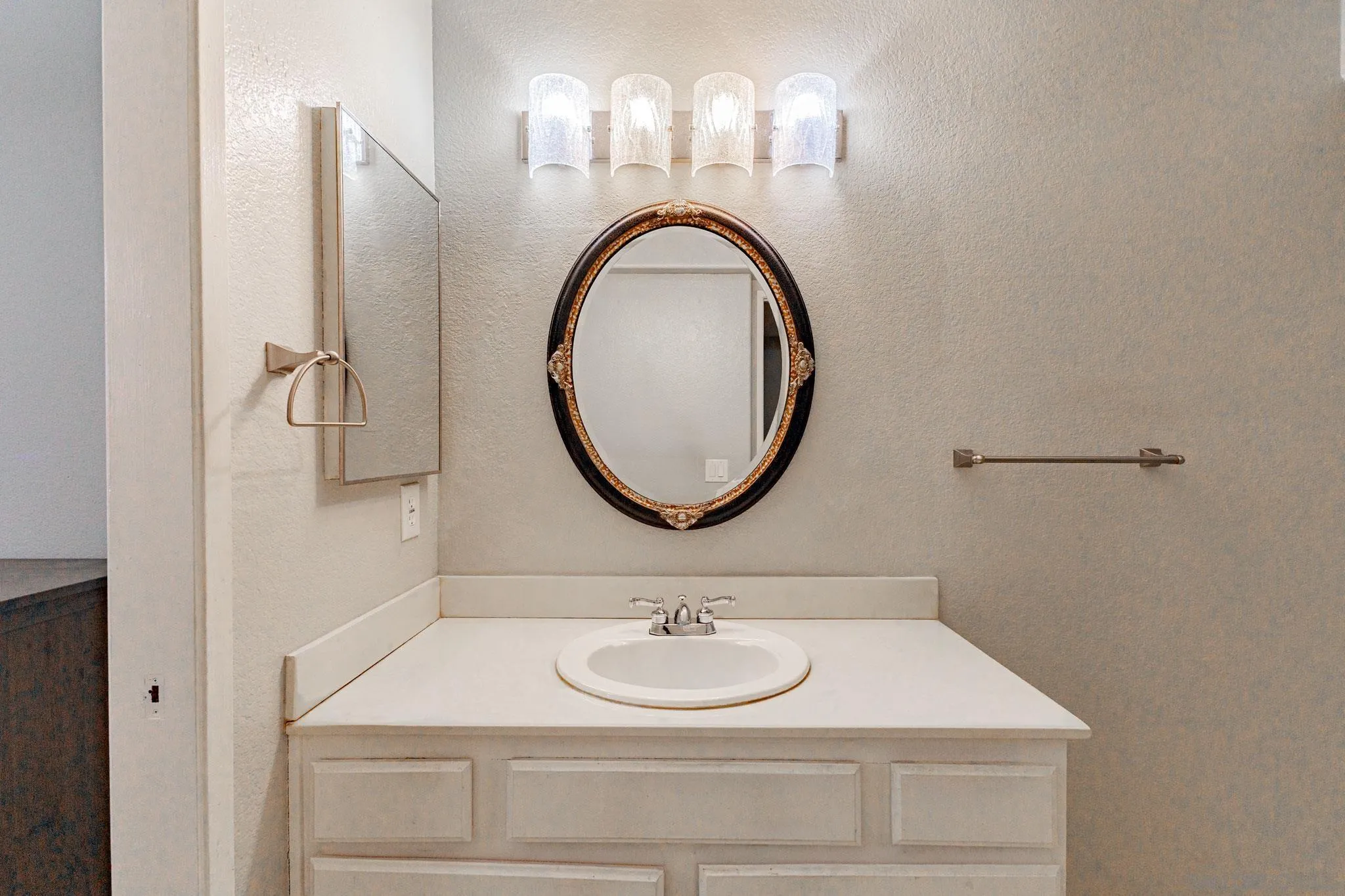 Photo #18: 2601052 Listing: Photo #18