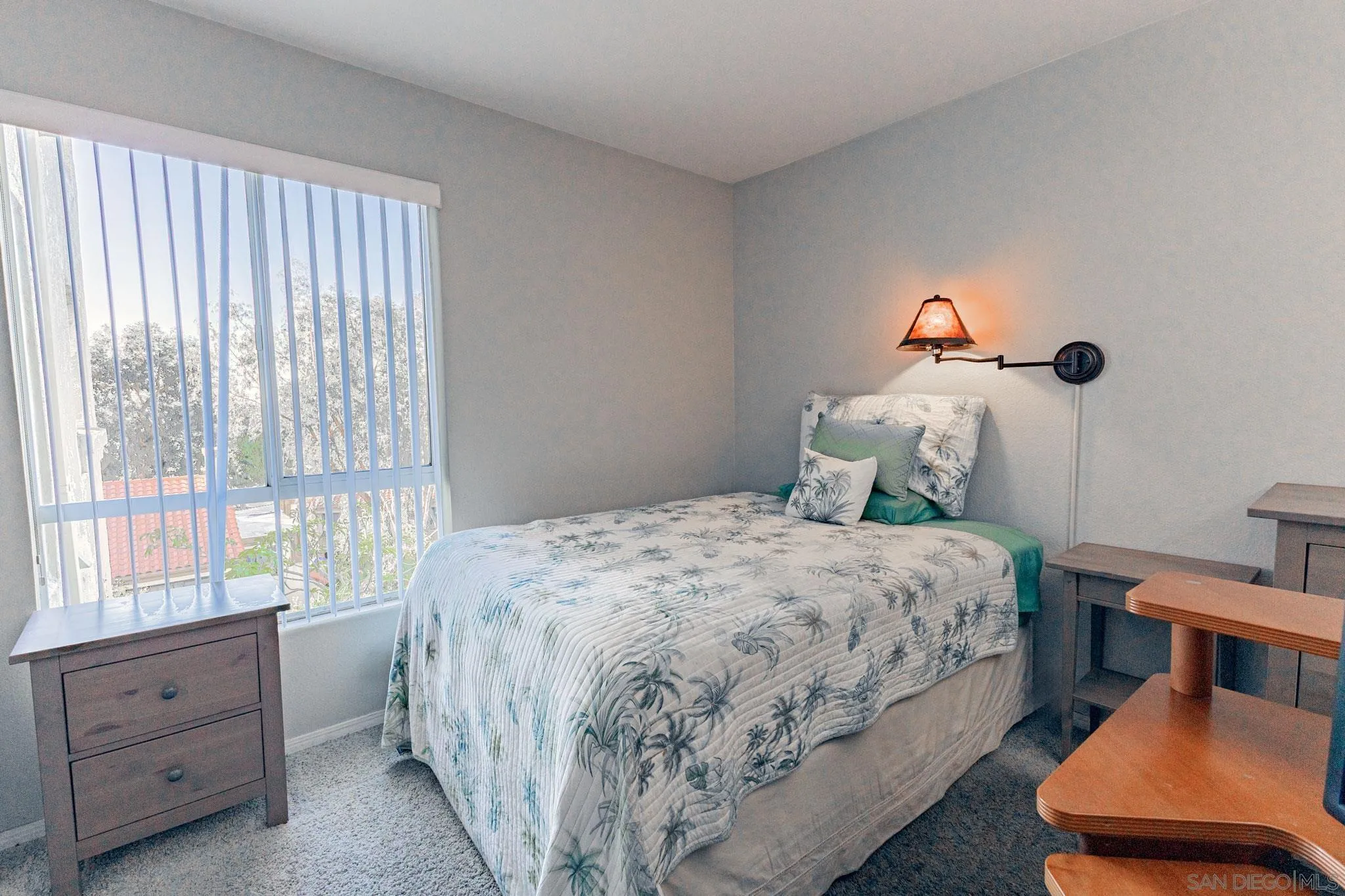 https://cdn.realtyfeed.com/cdn/127/2601052/f4b4981ab70567cd5a1ac9eebe626582.webp