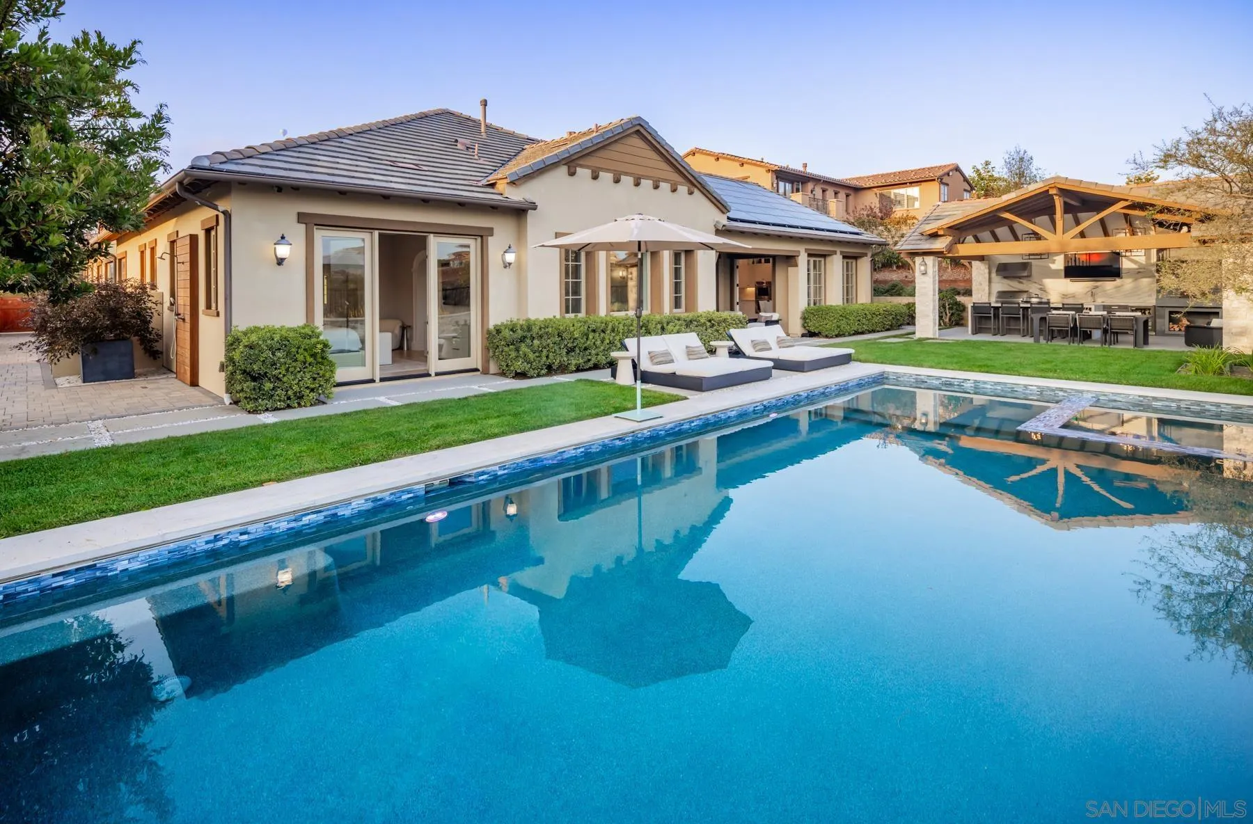 https://cdn.realtyfeed.com/cdn/127/2601055/2daca07c3b53f646bc17b55ab83e113d.webp