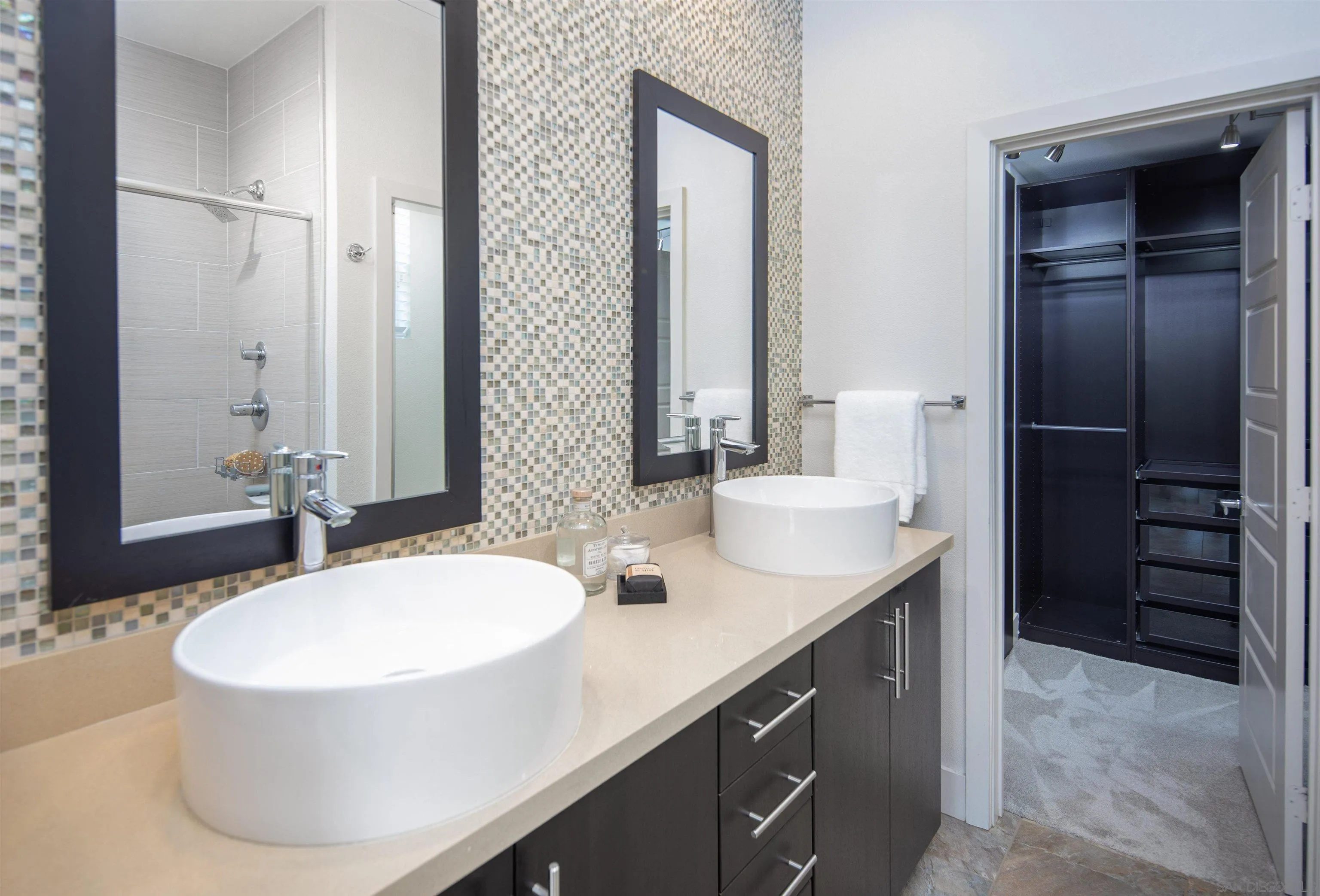 Photo #24: 2601057 Listing: Photo #24