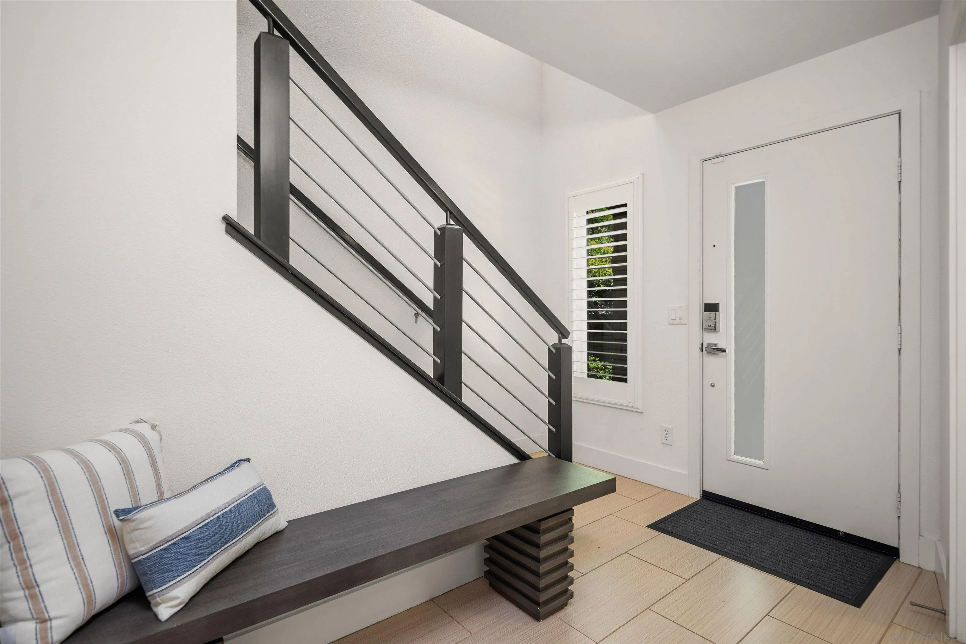 Photo #4: 2601057 Listing: Photo #4