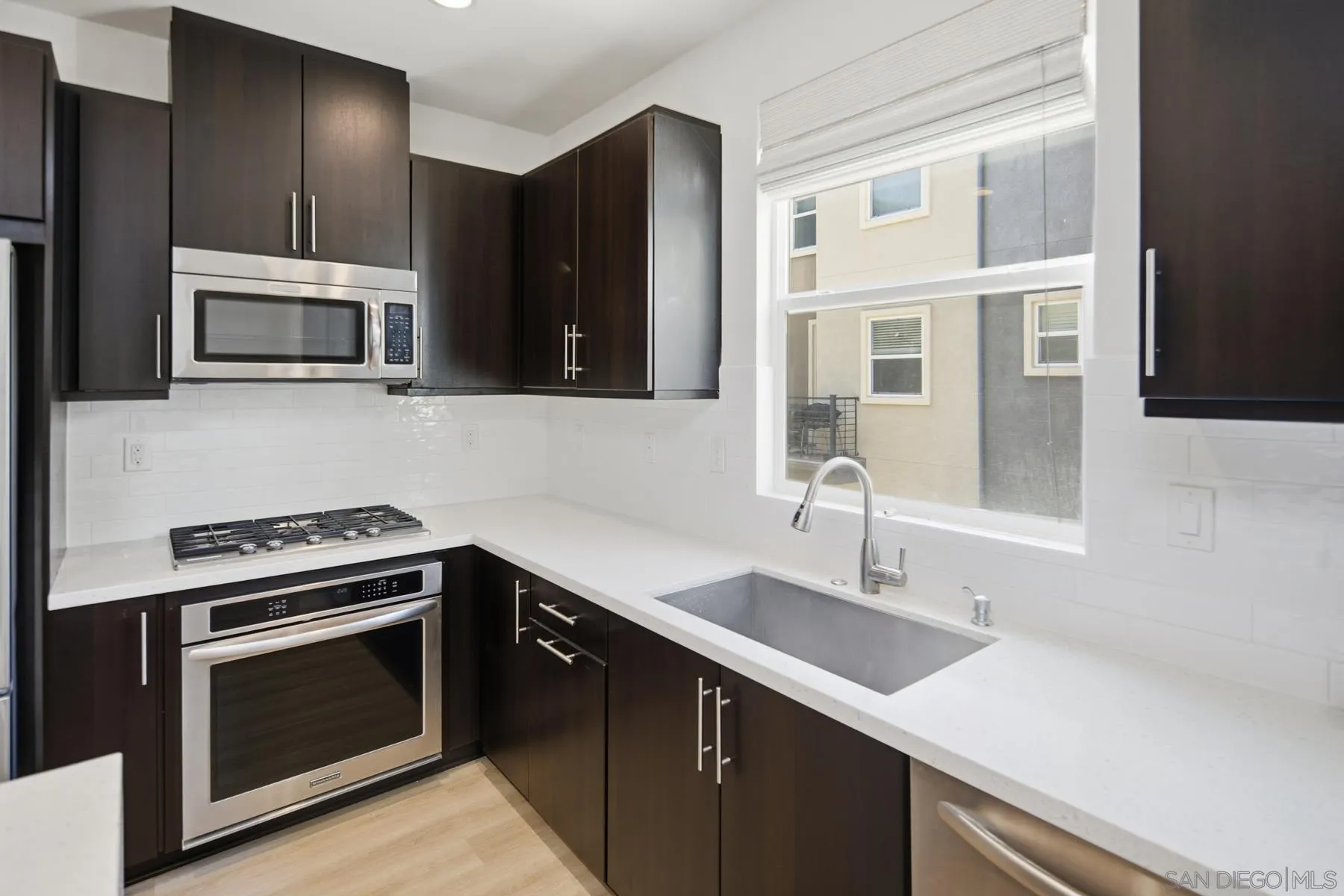 Photo #11: 2601057 Listing: Photo #11