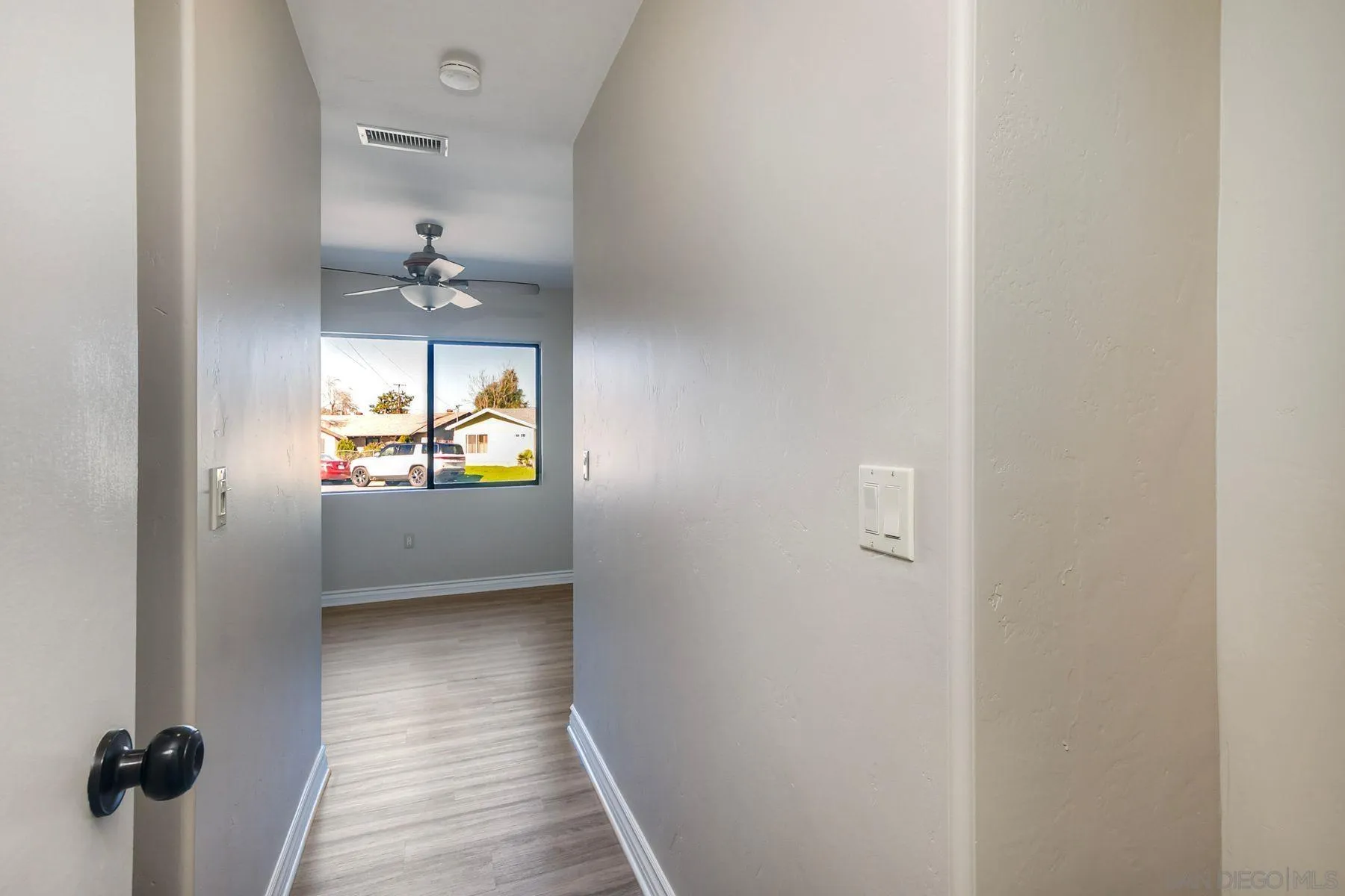 https://cdn.realtyfeed.com/cdn/127/2601061/e001daf10728986a17aab912d0078159.webp