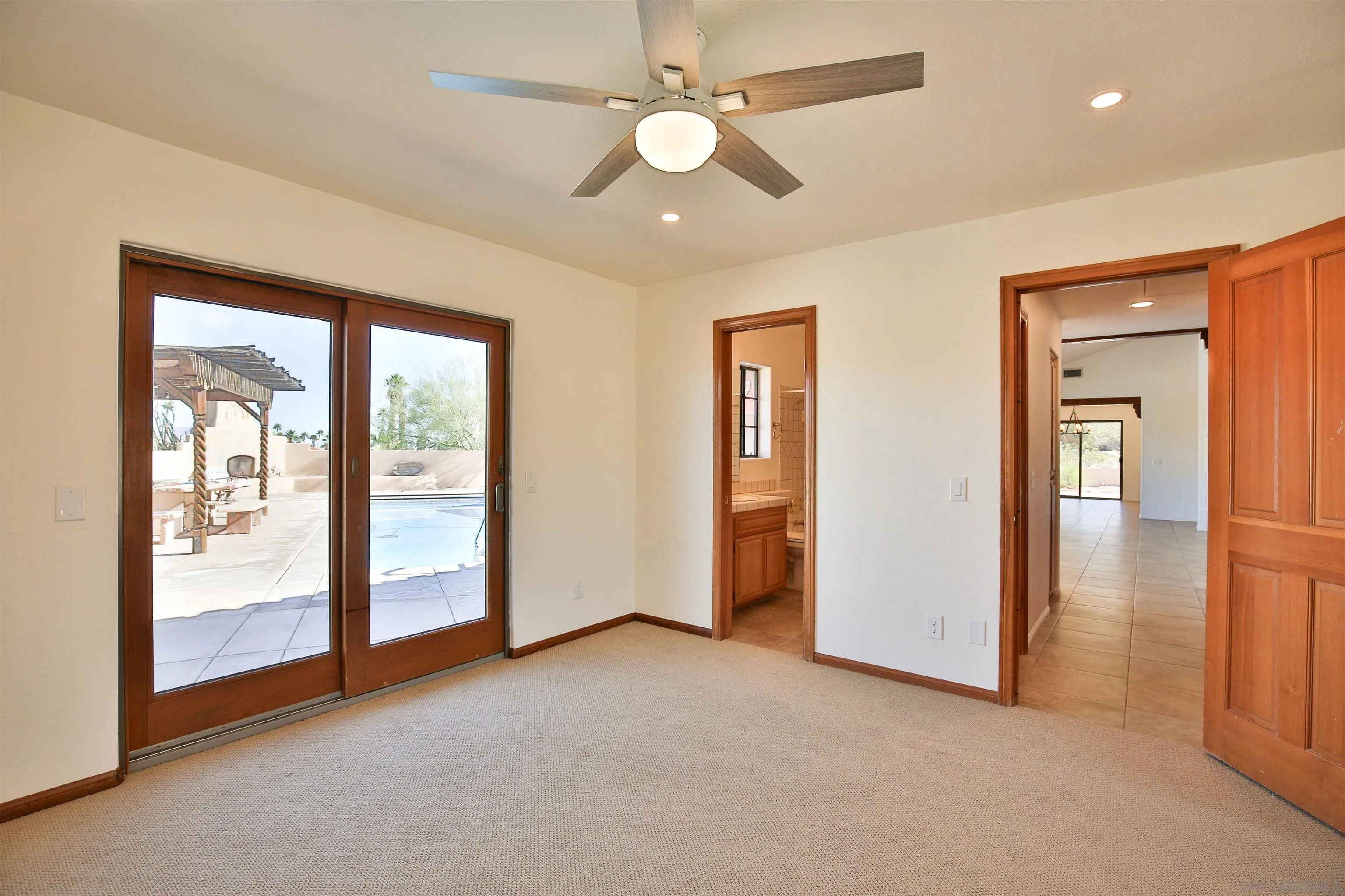 https://cdn.realtyfeed.com/cdn/127/2601064/5b81bcc7bc583900777e383884400388.webp