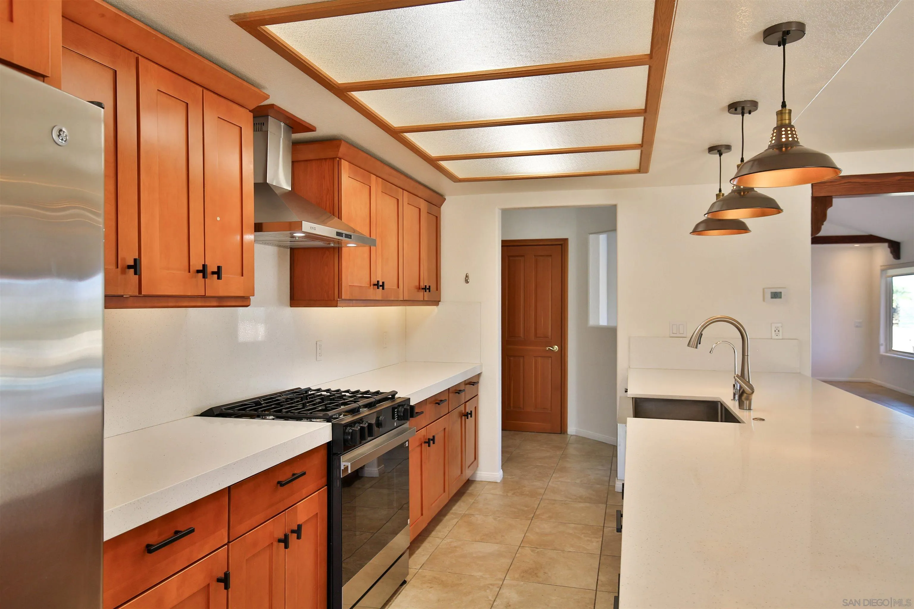 https://cdn.realtyfeed.com/cdn/127/2601064/aa12c096c5596068760828c785005f97.webp