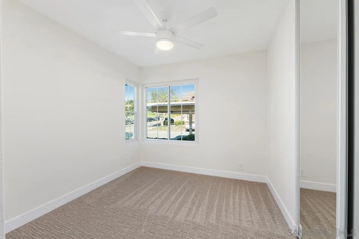 Photo #17: 2601065 Listing: Photo #17