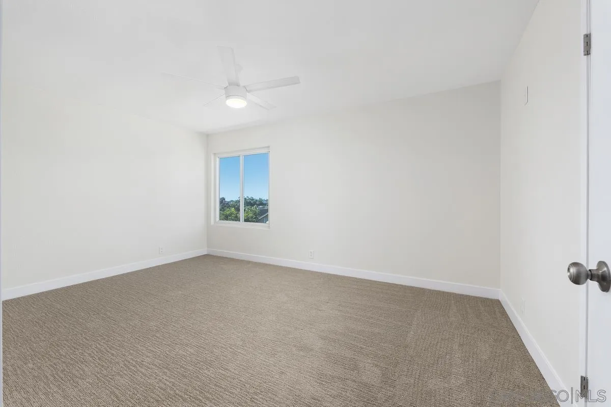 Photo #9: 2601065 Listing: Photo #9