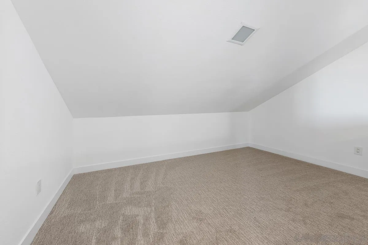 Photo #15: 2601065 Listing: Photo #15