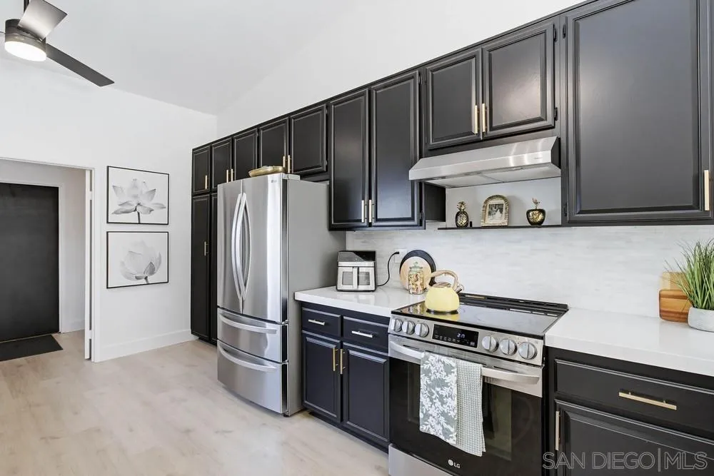 Photo #10: 2601067 Listing: Photo #10