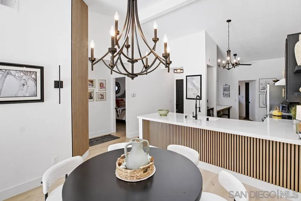 Photo #15: 2601067 Listing: Photo #15