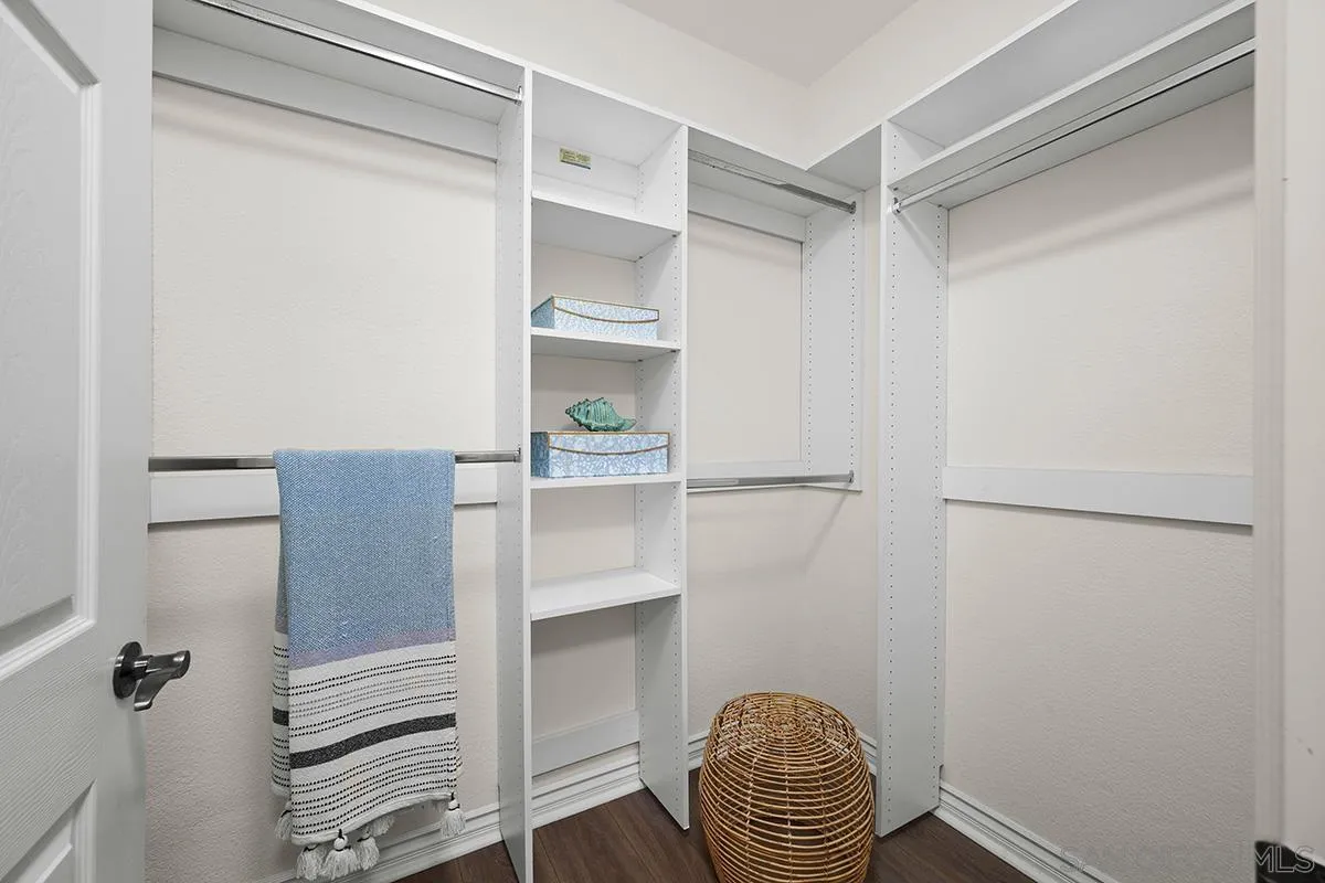 Photo #34: 2601073 Listing: Photo #34