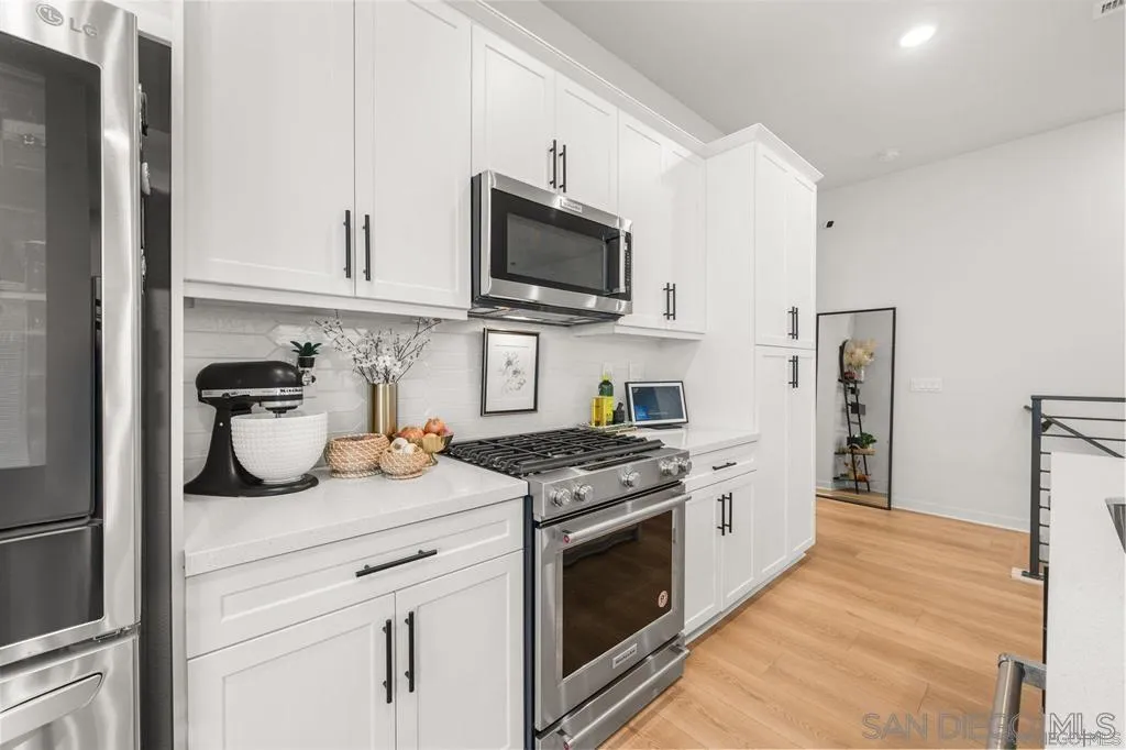 Photo #10: 2601075 Listing: Photo #10