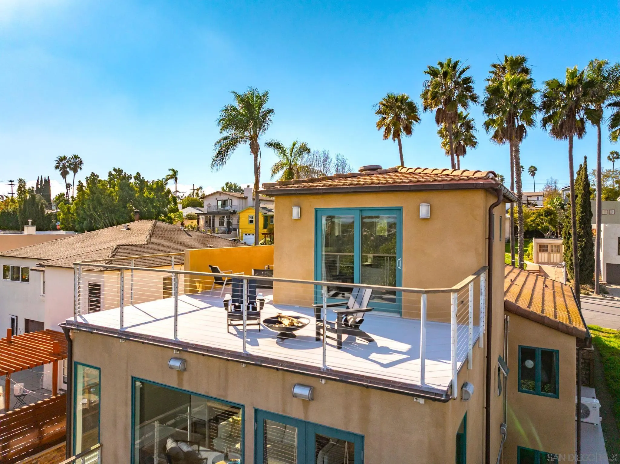 https://cdn.realtyfeed.com/cdn/127/2601077/7723b648df5b40038069e38314327bc7.webp