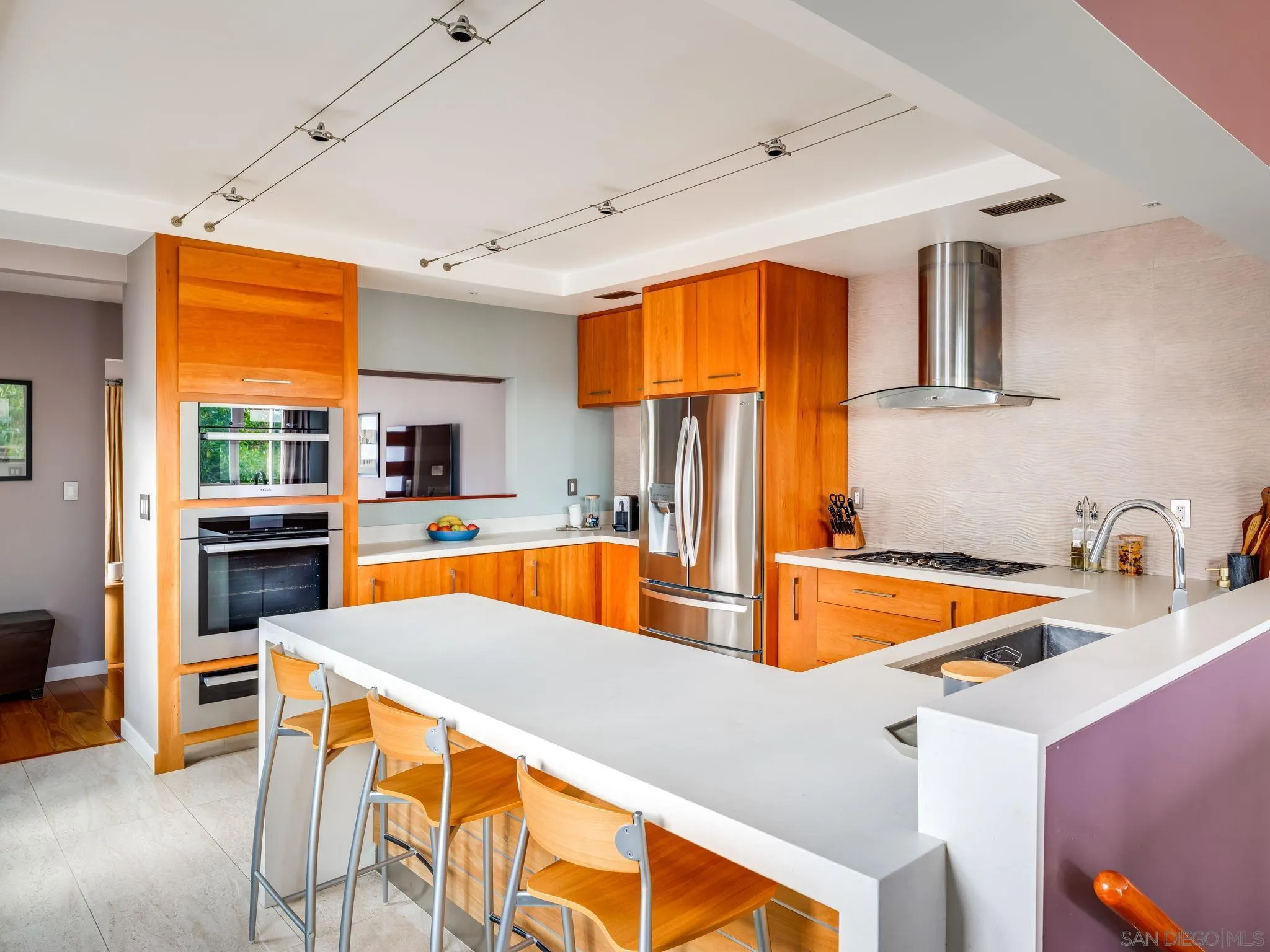 https://cdn.realtyfeed.com/cdn/127/2601077/ac747490693594979e6cc113817a7e80.webp