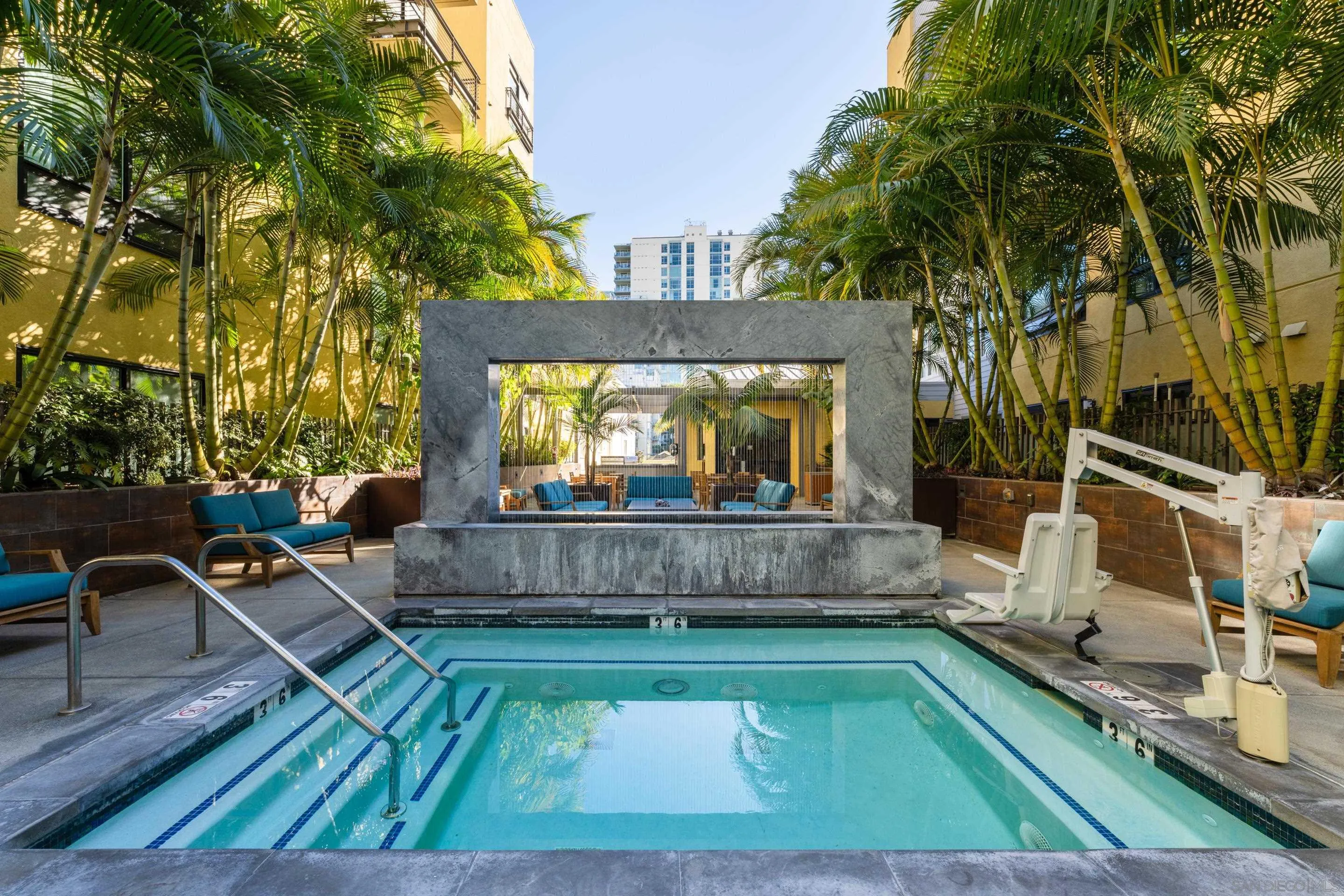 Photo #33: 2601079 Listing: Photo #33