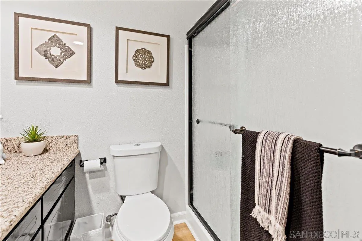 Photo #37: 2601083 Listing: Photo #37