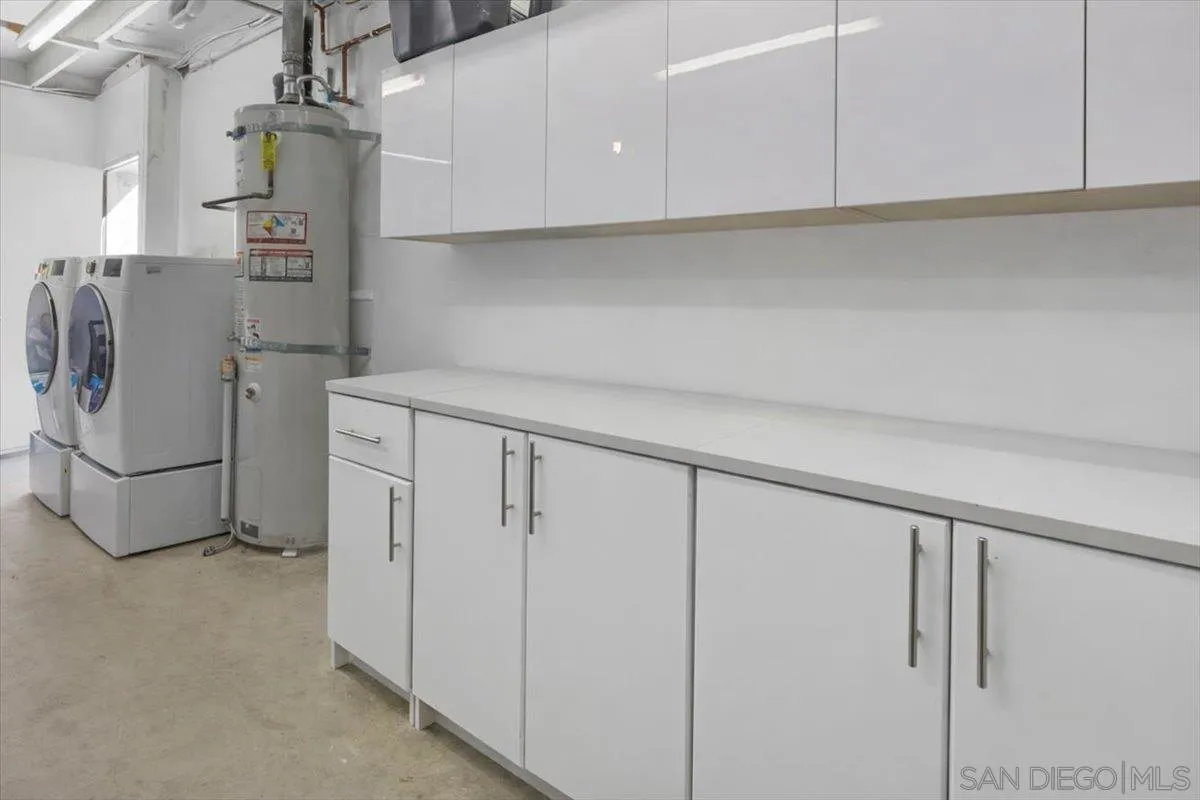 Photo #47: 2601083 Listing: Photo #47