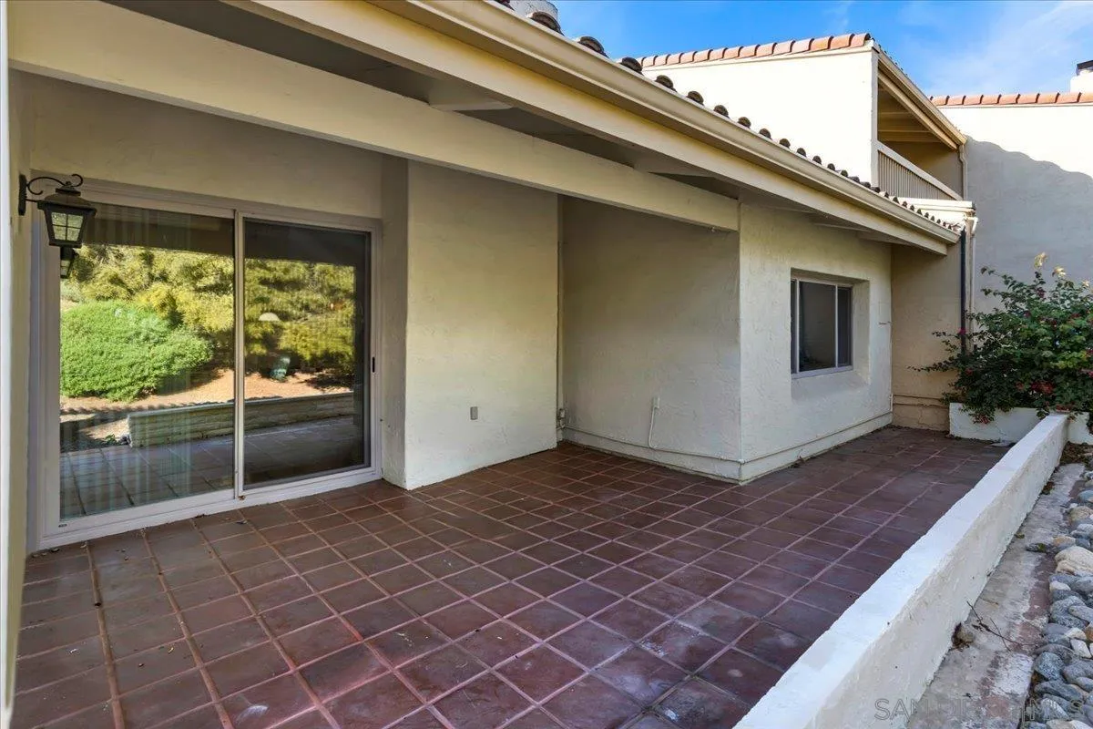 Photo #44: 2601083 Listing: Photo #44