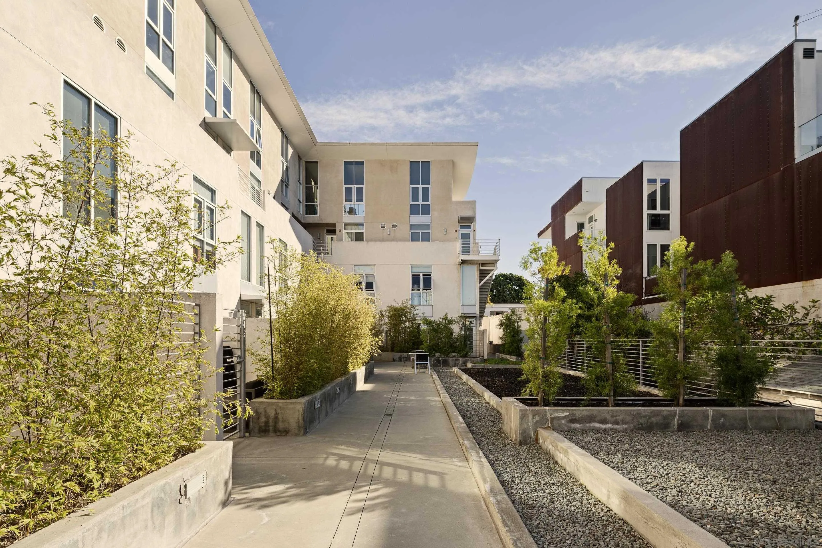 https://cdn.realtyfeed.com/cdn/127/2601085/5310ab8395430e8c03603cefa70dd494.webp