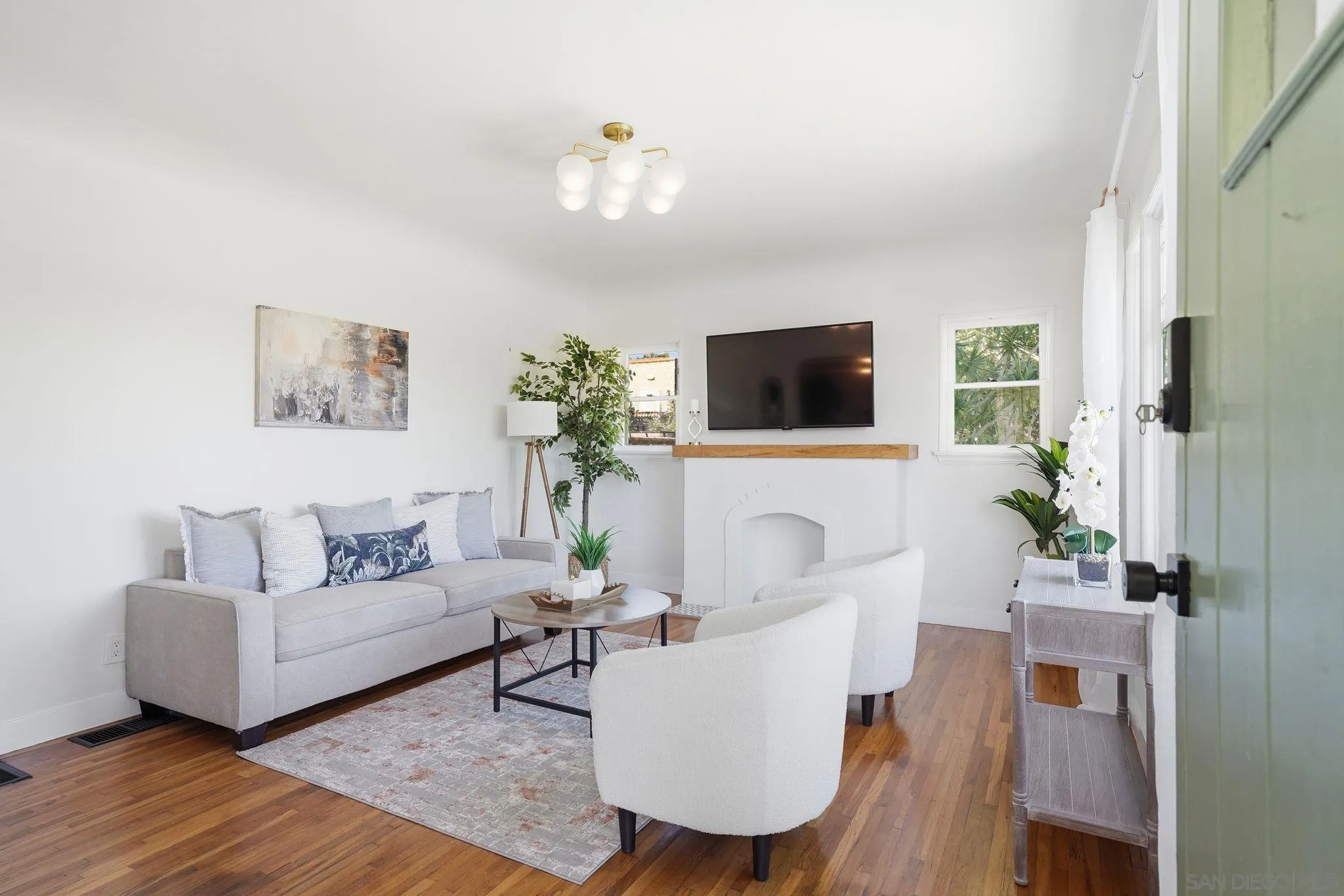 https://cdn.realtyfeed.com/cdn/127/2601086/2ddde47436748182b50ba4131a8f7492.webp