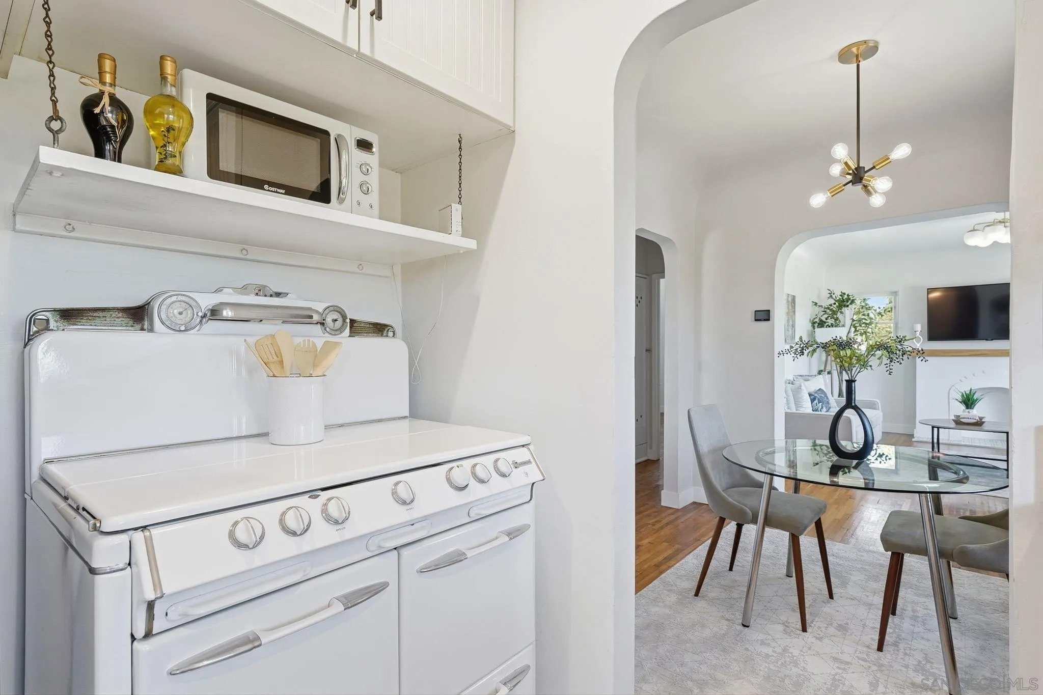 https://cdn.realtyfeed.com/cdn/127/2601086/4f6cb63599c037f4154e8a2445ba8297.webp