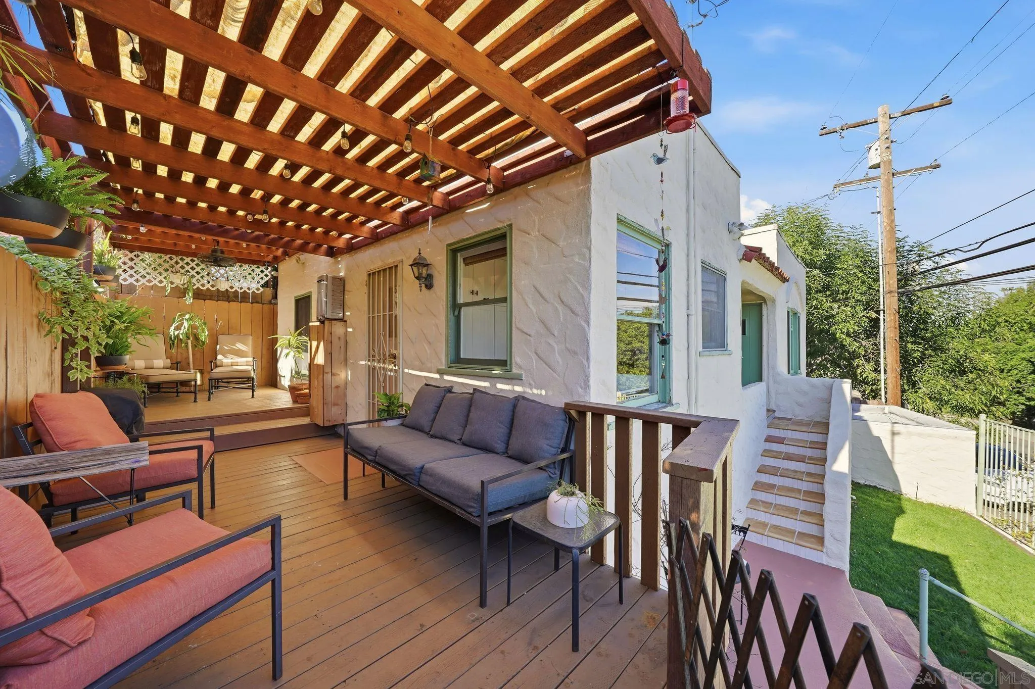 https://cdn.realtyfeed.com/cdn/127/2601086/b9e2222a0cce60876b4b689c01452f60.webp