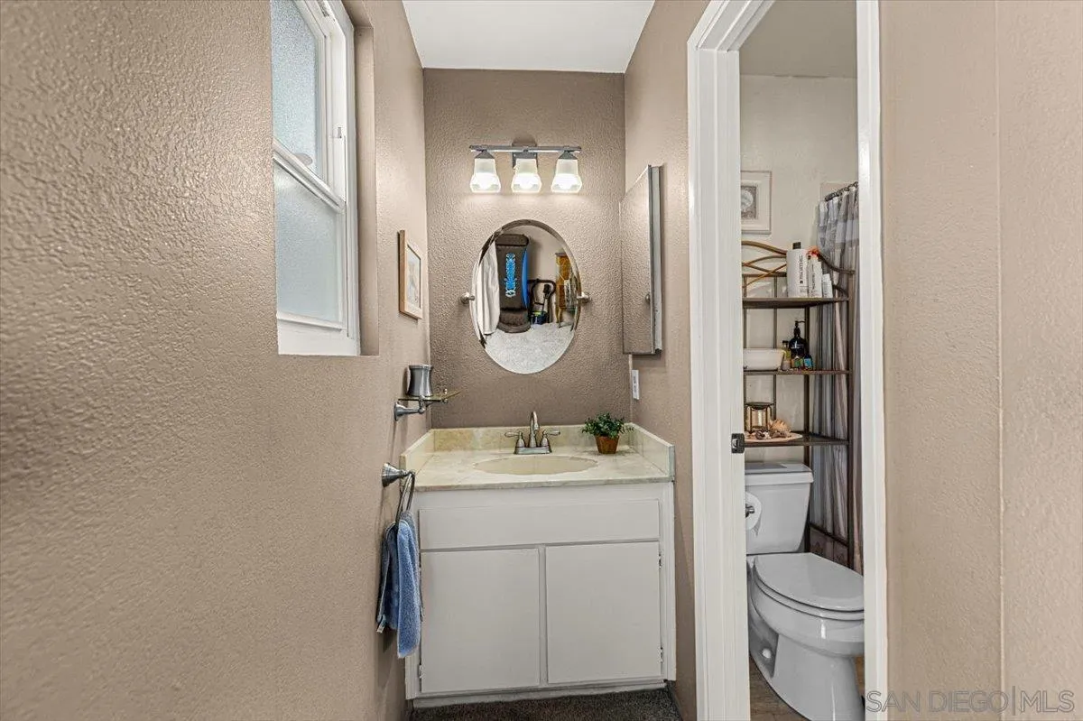 https://cdn.realtyfeed.com/cdn/127/2601088/c6d0daac5b71812b15b277375e8d345f.webp
