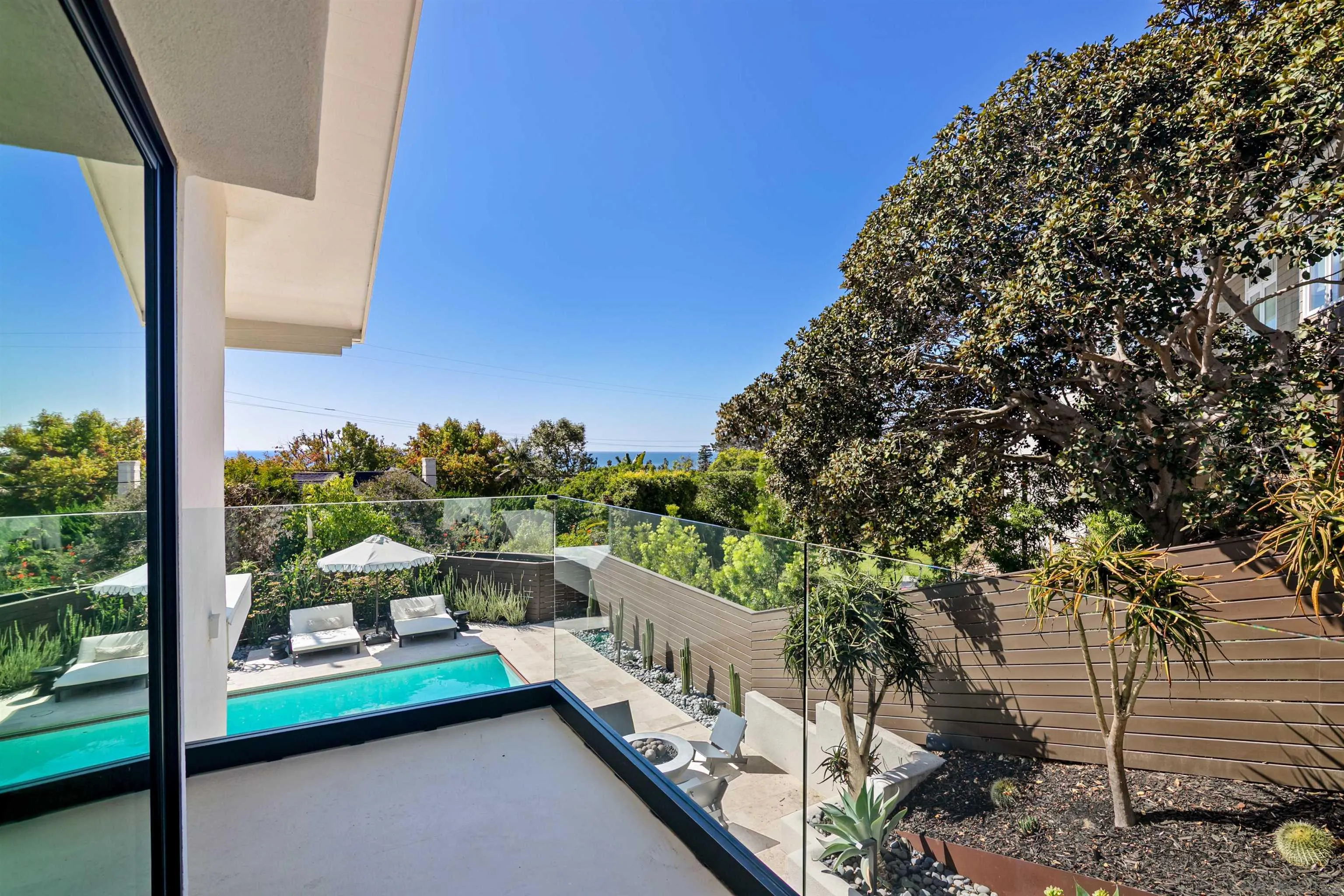 https://cdn.realtyfeed.com/cdn/127/2601090/17b26204c7522bc0d59d1e906036a166.webp