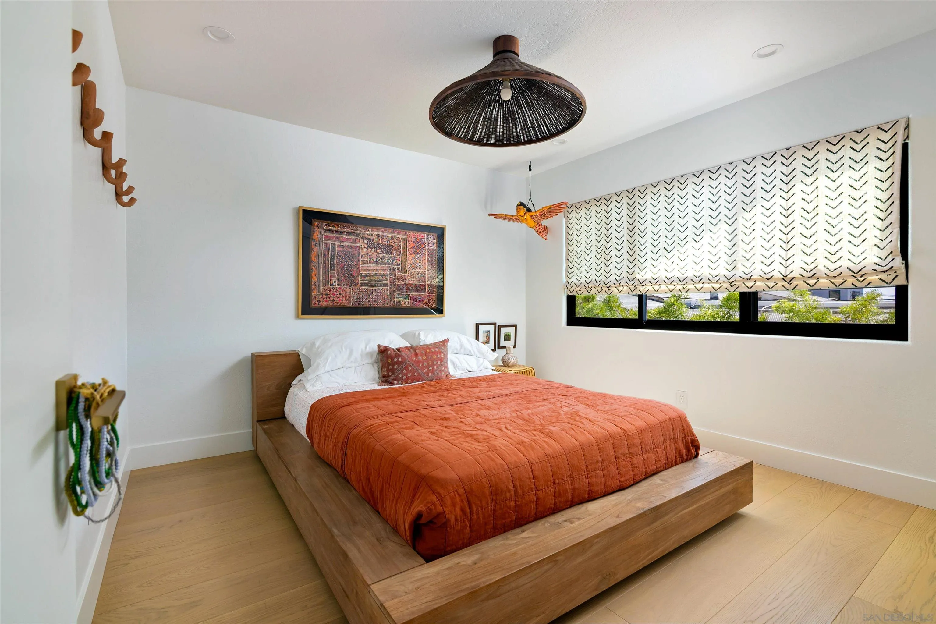 https://cdn.realtyfeed.com/cdn/127/2601090/d592bd19899c83bdfda9347002981b36.webp